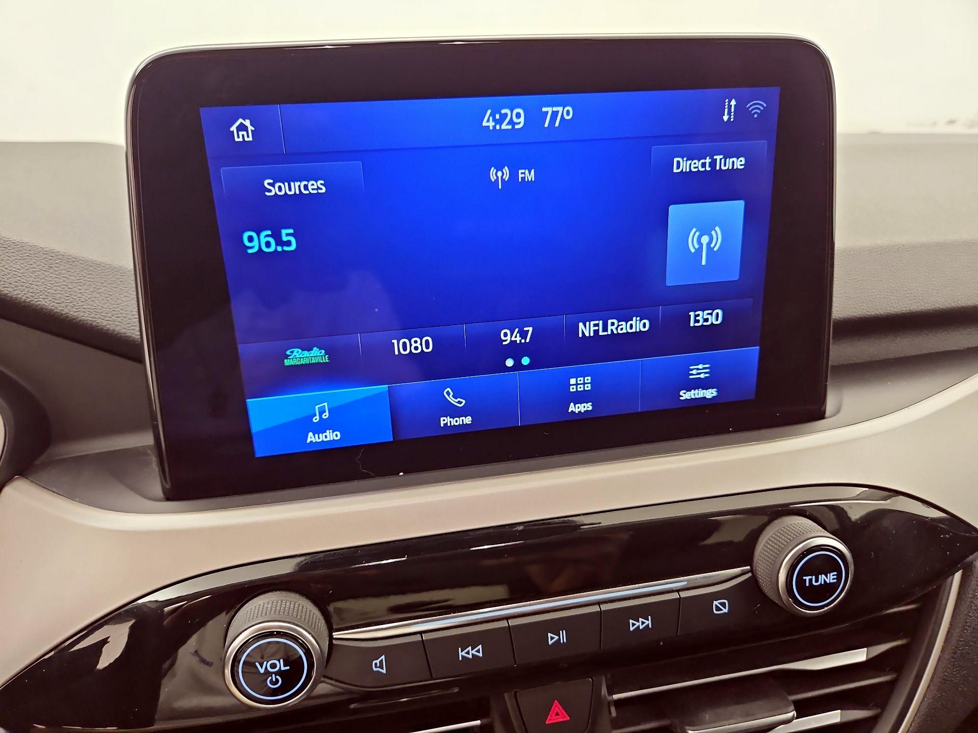 Thumbnail: 2022 Ford Escape - 15