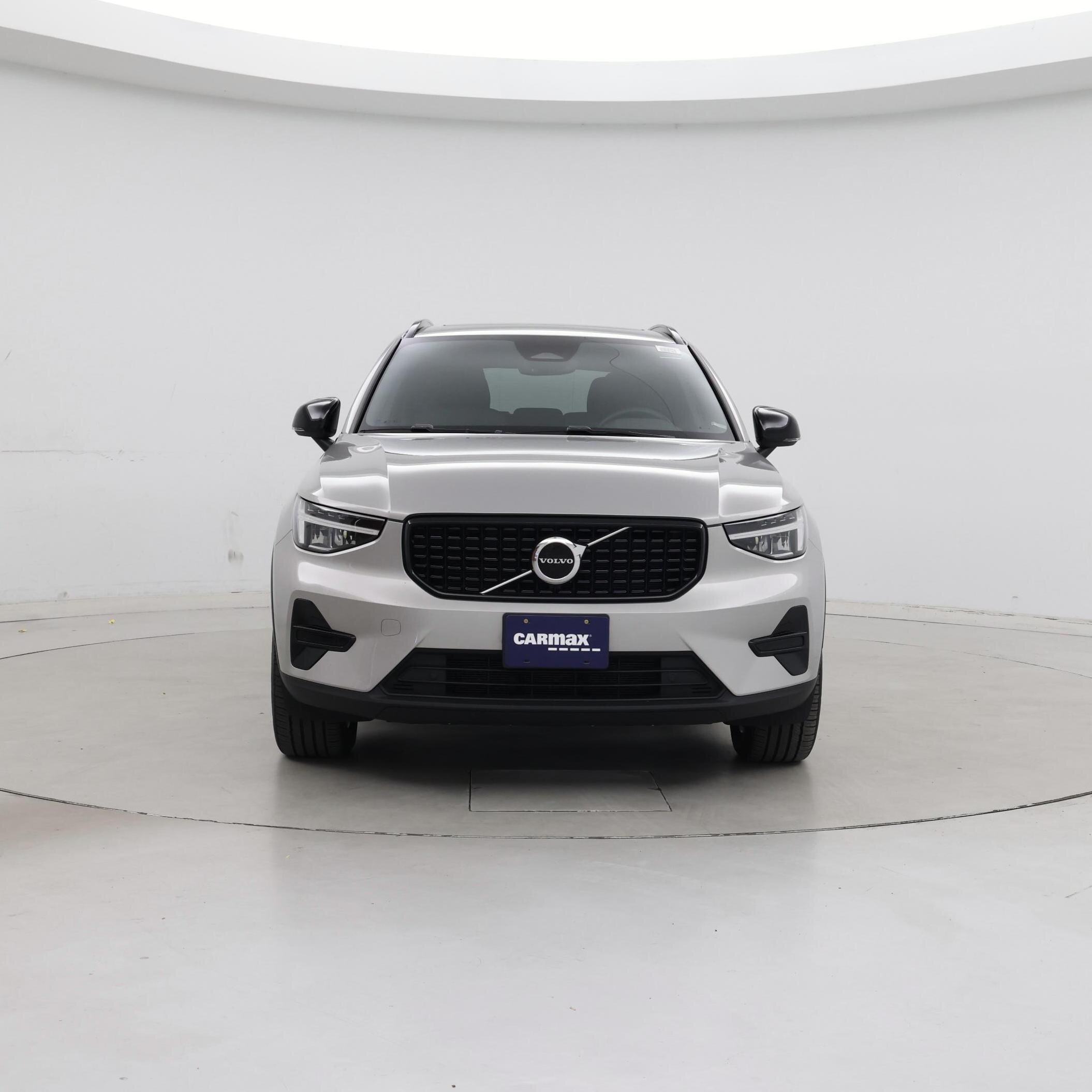 Thumbnail: 2024 Volvo XC40 - 5