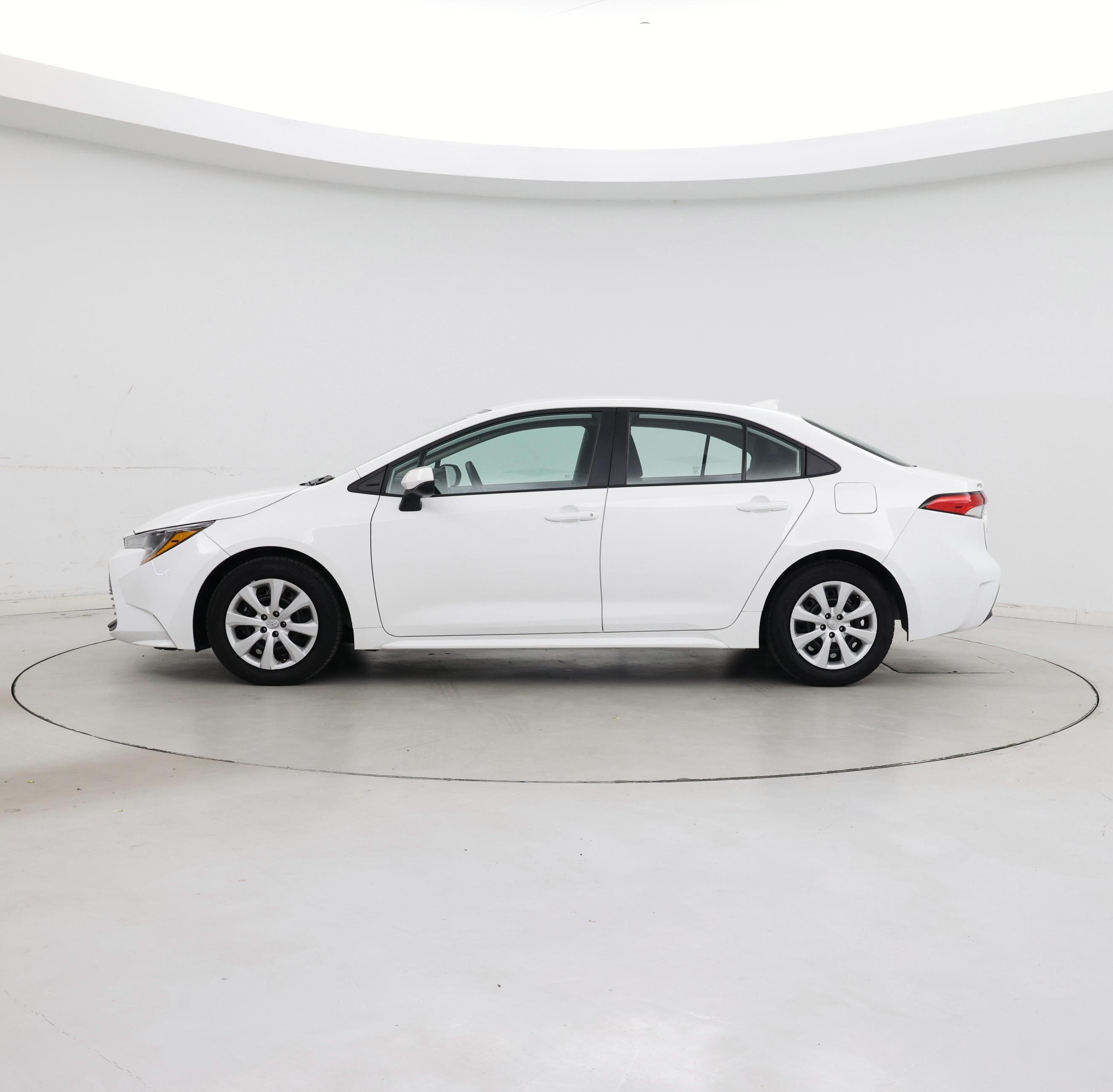 Thumbnail: 2024 Toyota Corolla - 3