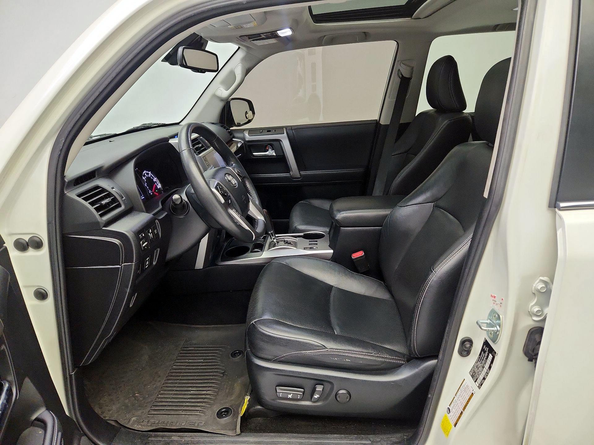 Thumbnail: 2021 Toyota 4Runner - 9