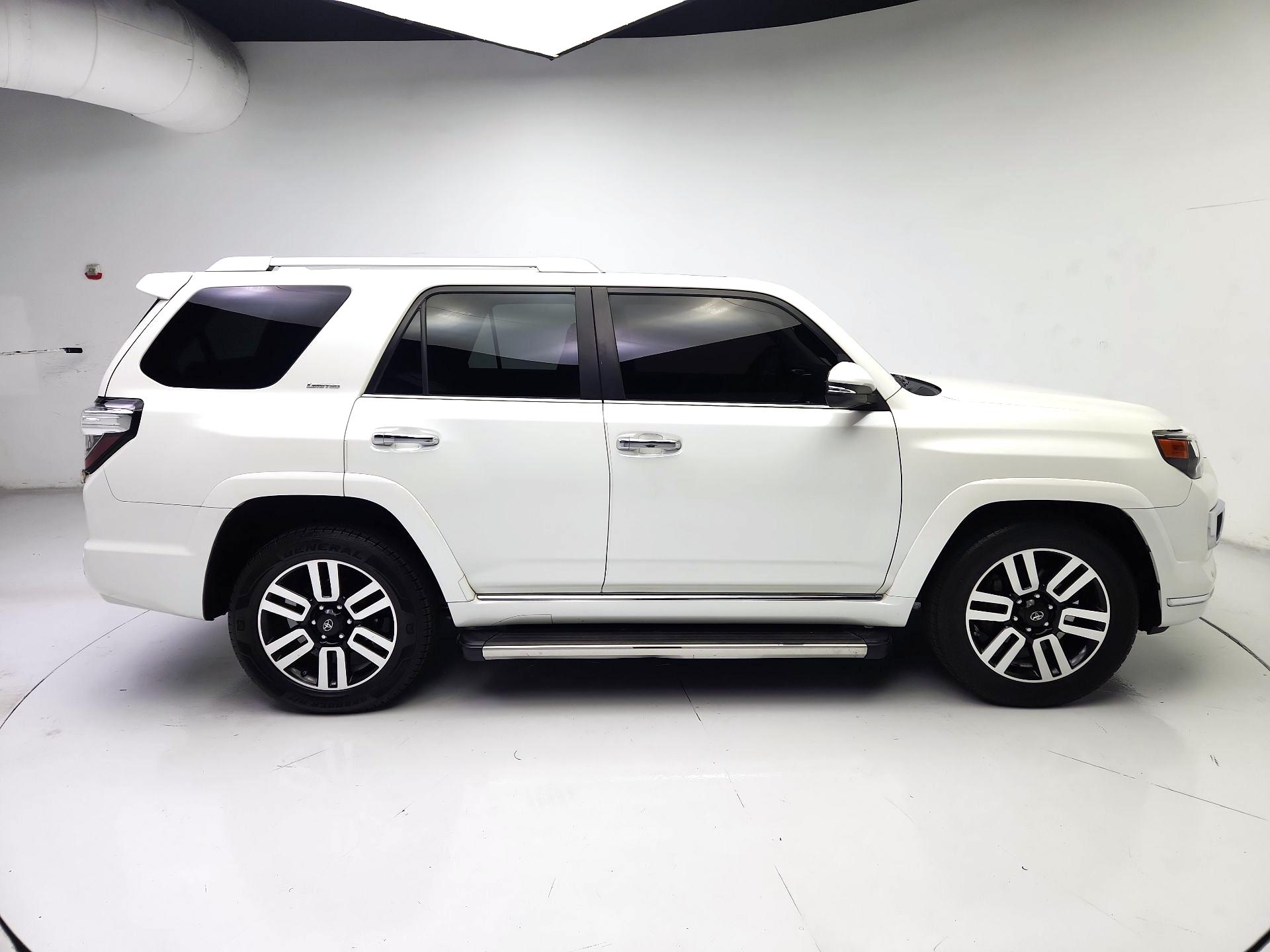 Thumbnail: 2021 Toyota 4Runner - 4