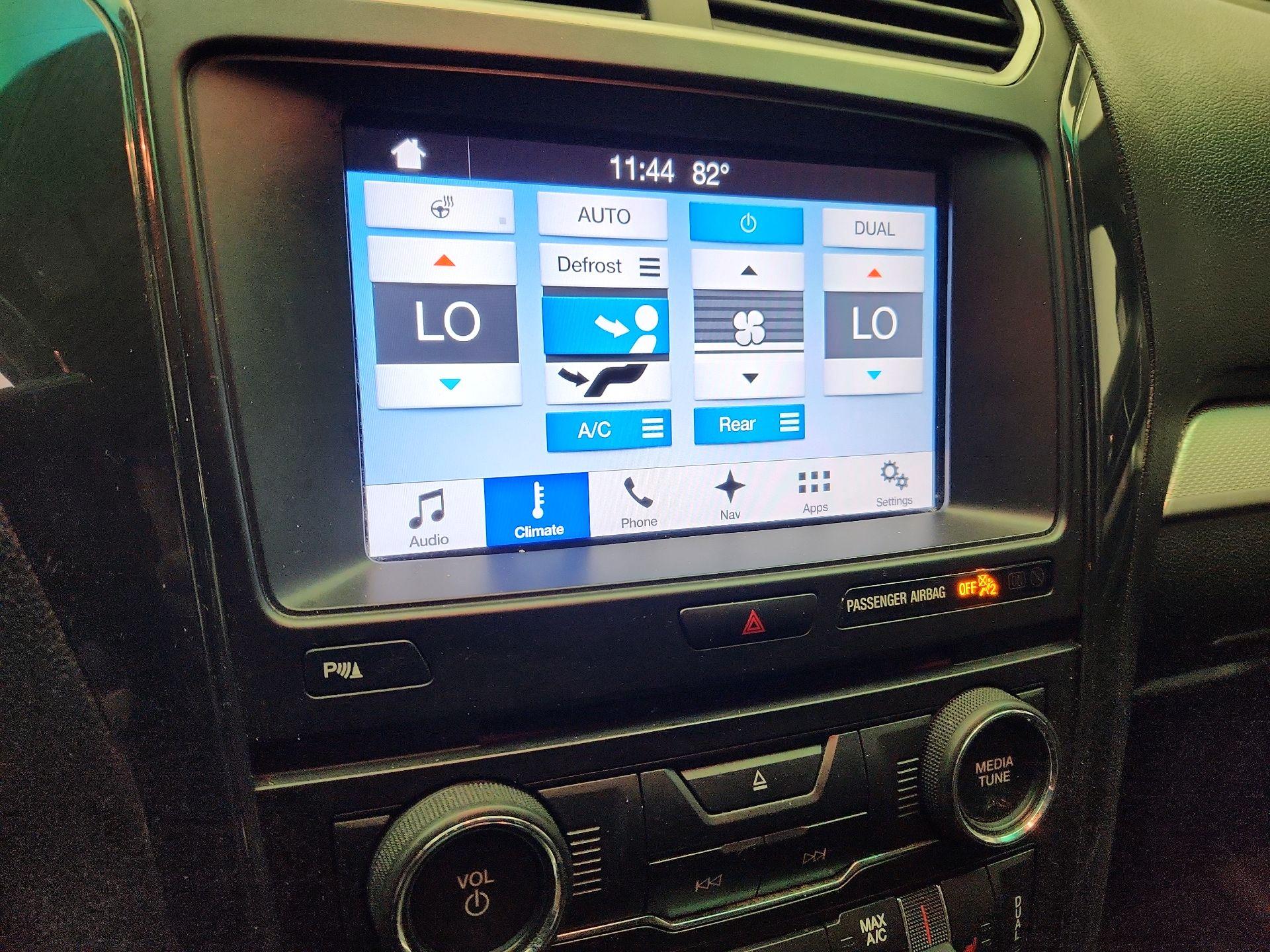 Thumbnail: 2017 Ford Explorer - 17