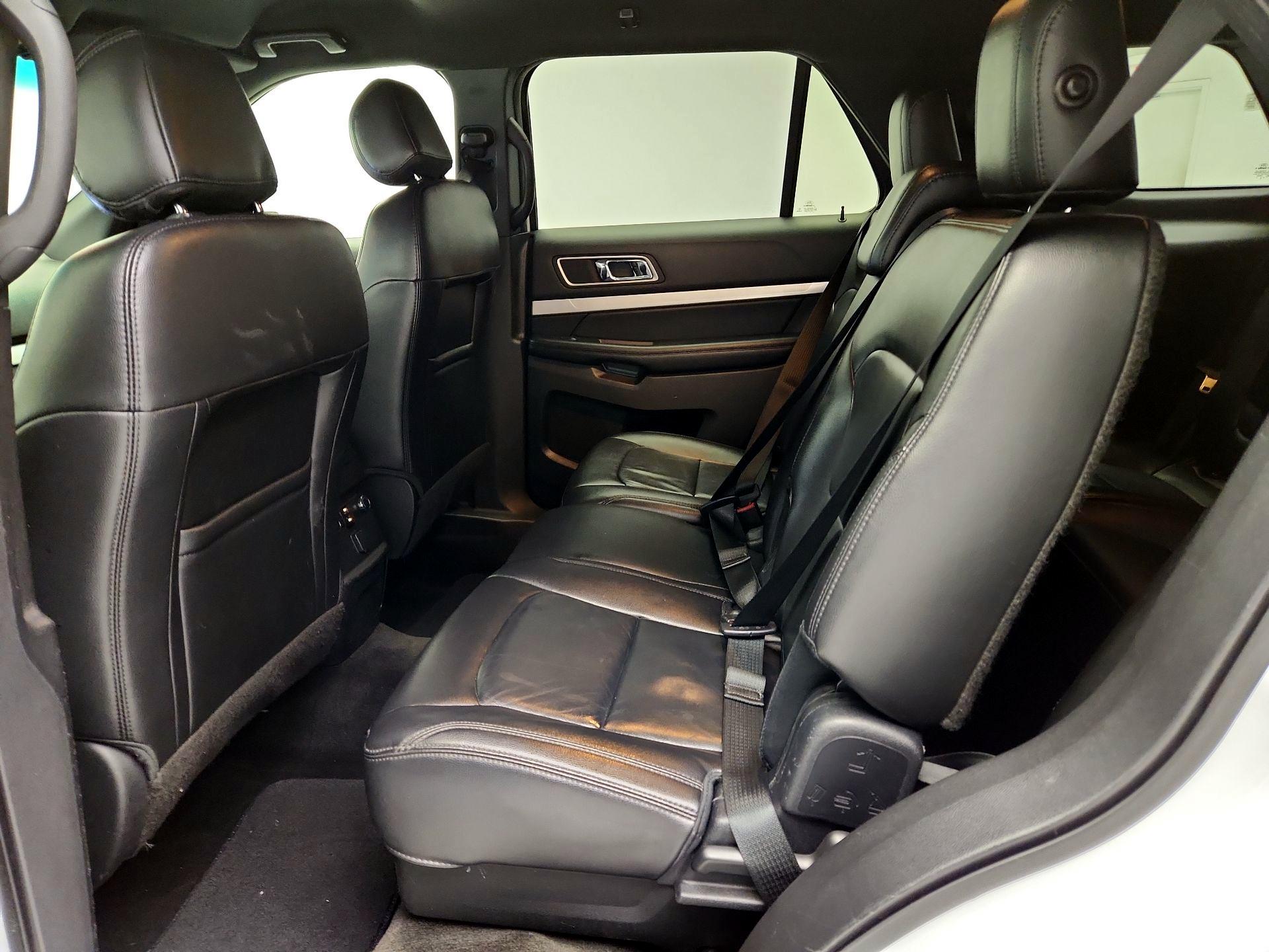 Thumbnail: 2017 Ford Explorer - 20