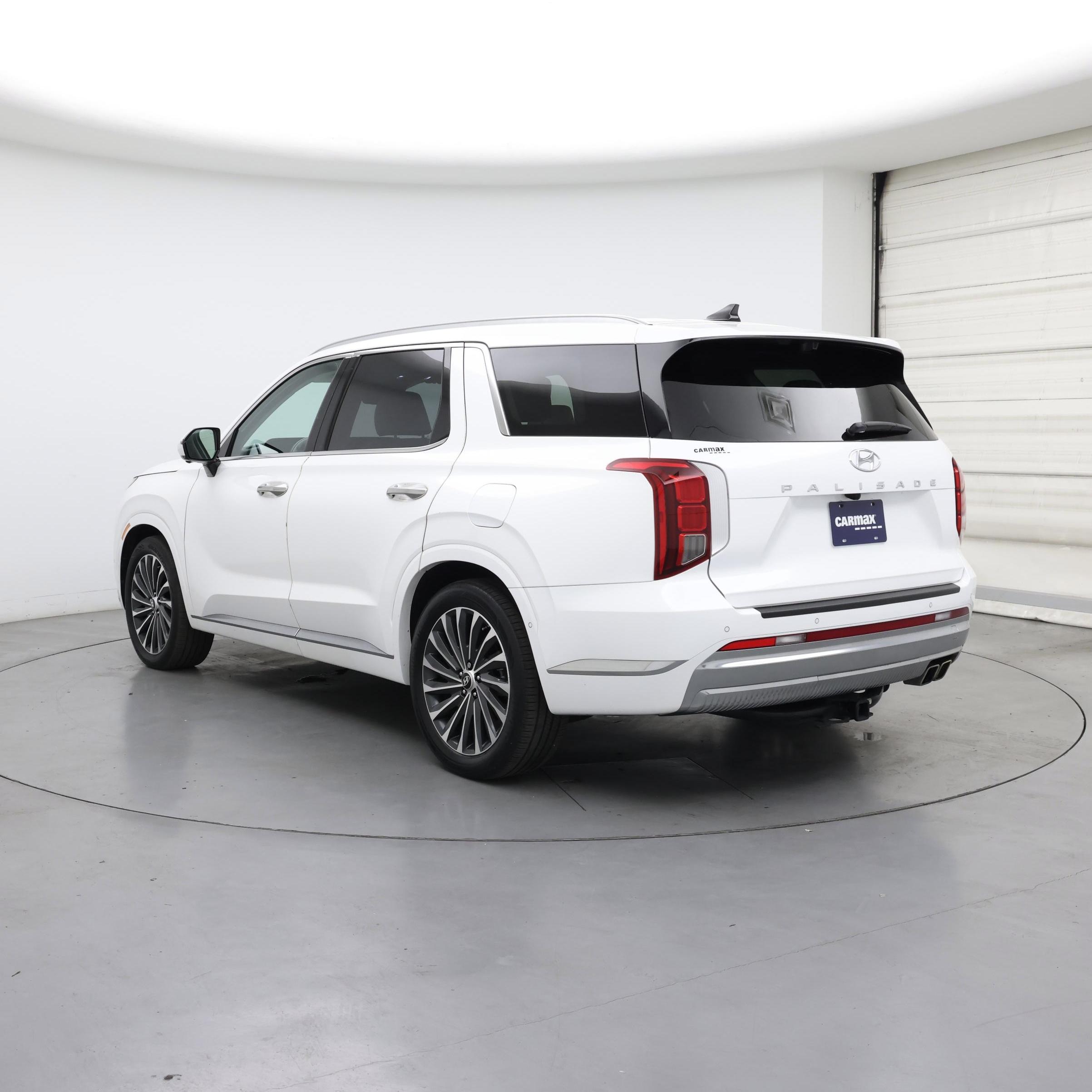 Thumbnail: 2023 Hyundai Palisade - 2