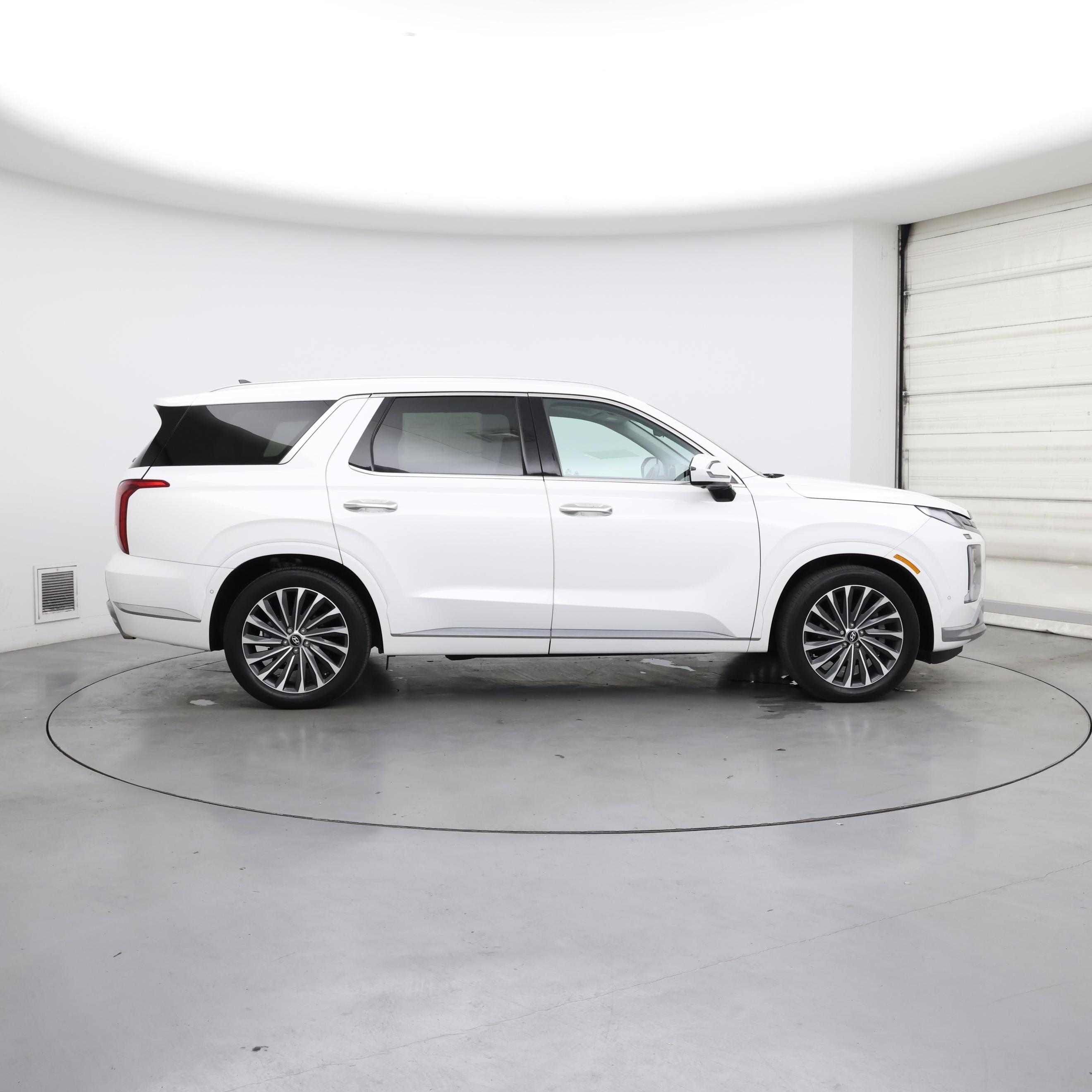 Thumbnail: 2023 Hyundai Palisade - 7