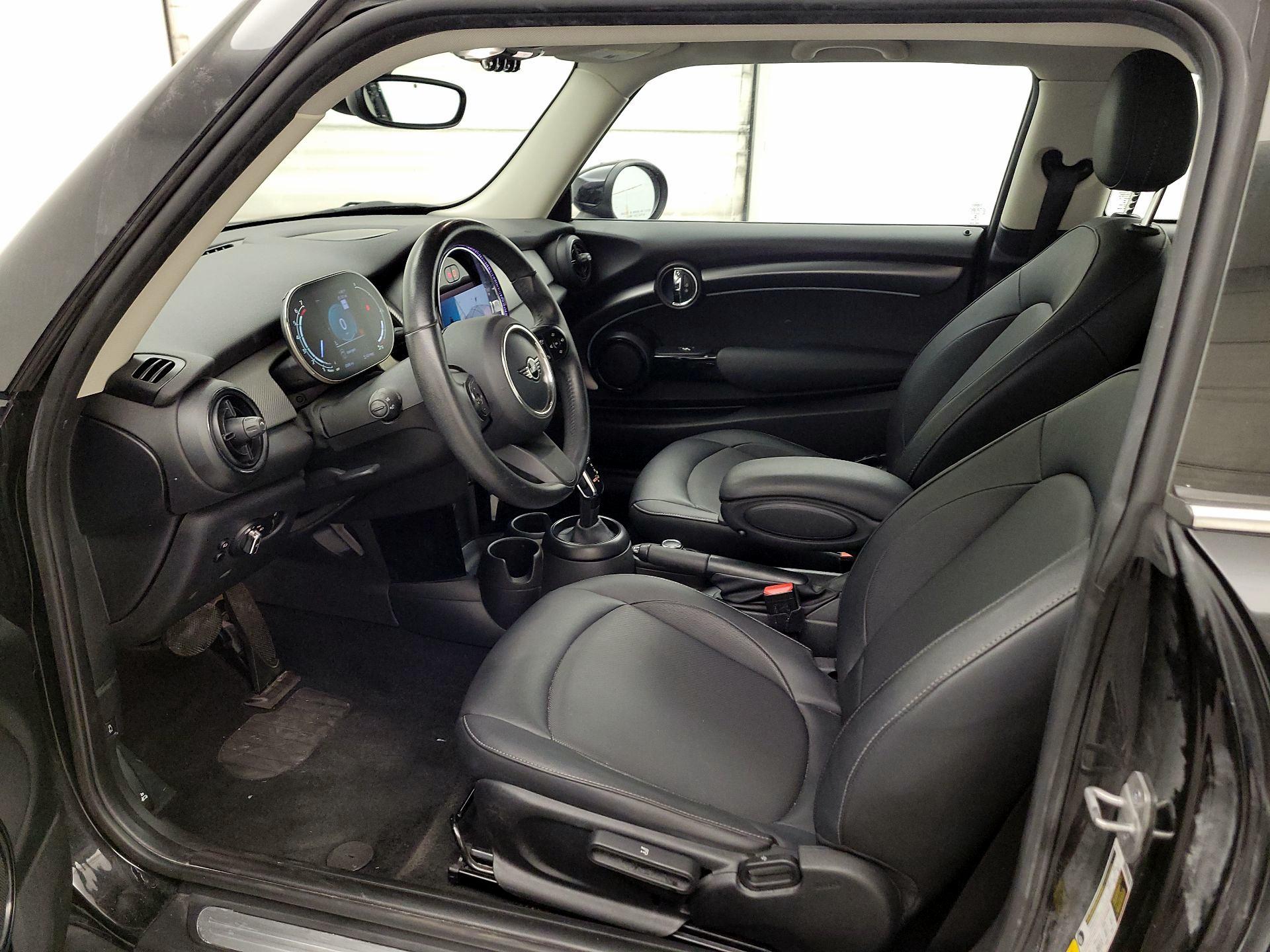 Thumbnail: 2023 MINI Cooper Hardtop - 11