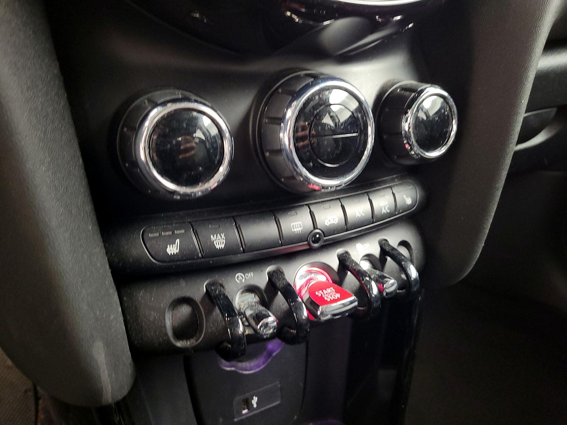 Thumbnail: 2023 MINI Cooper Hardtop - 16