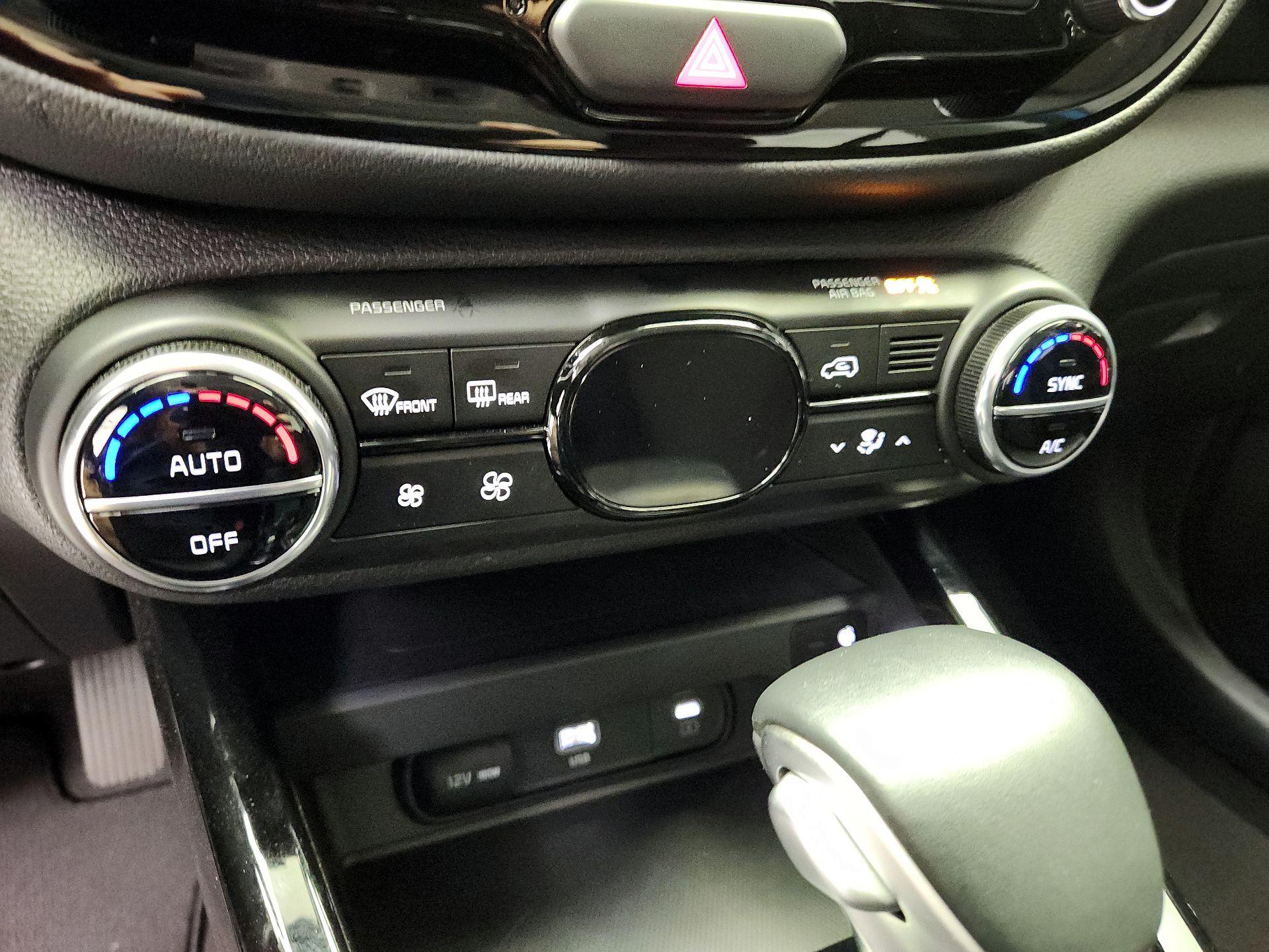 Thumbnail: 2024 Kia Soul - 17