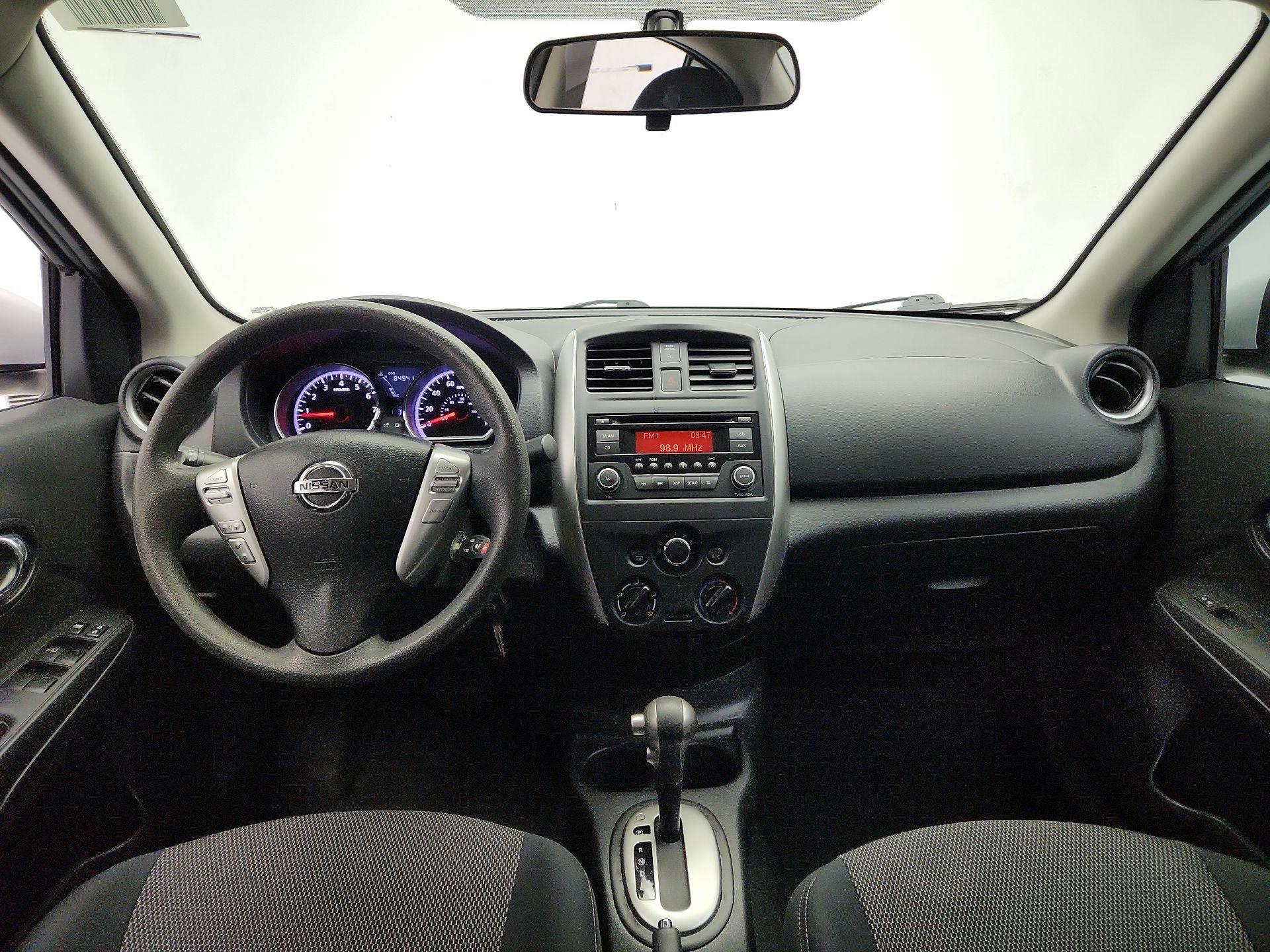 Thumbnail: 2015 Nissan Versa - 9