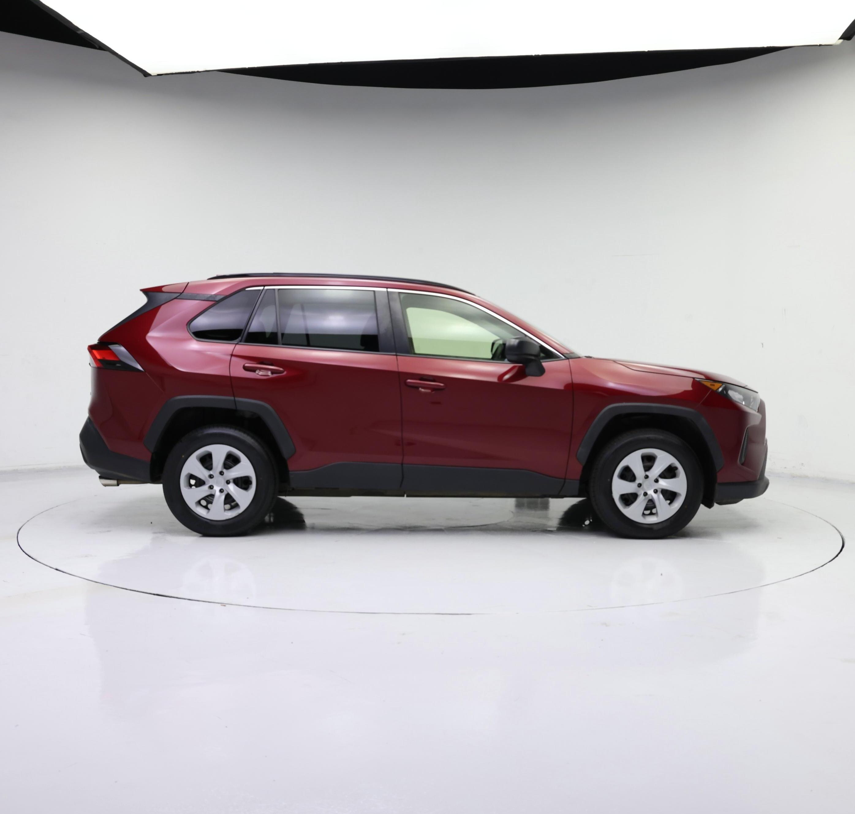 Thumbnail: 2021 Toyota RAV4 - 7