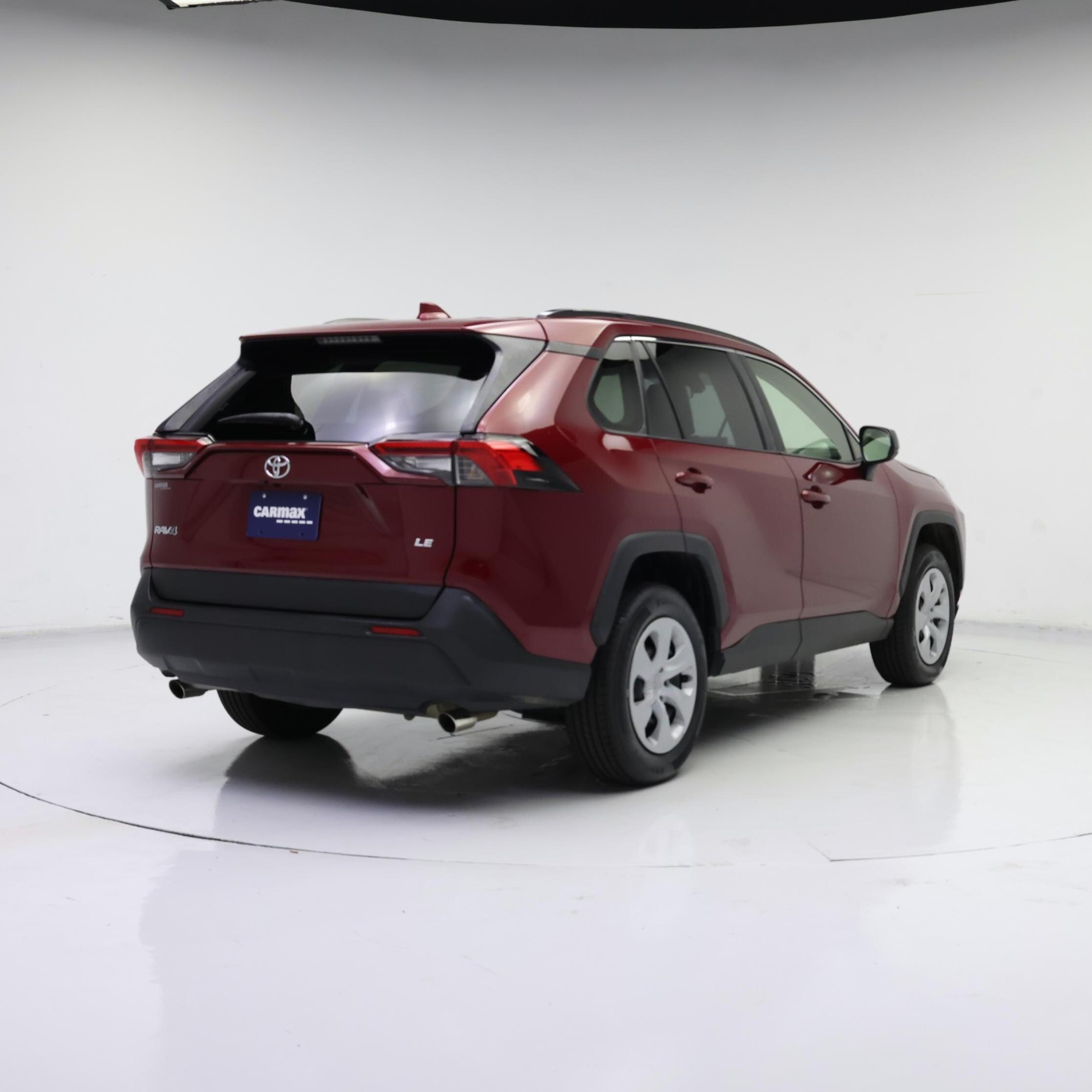 Thumbnail: 2021 Toyota RAV4 - 8