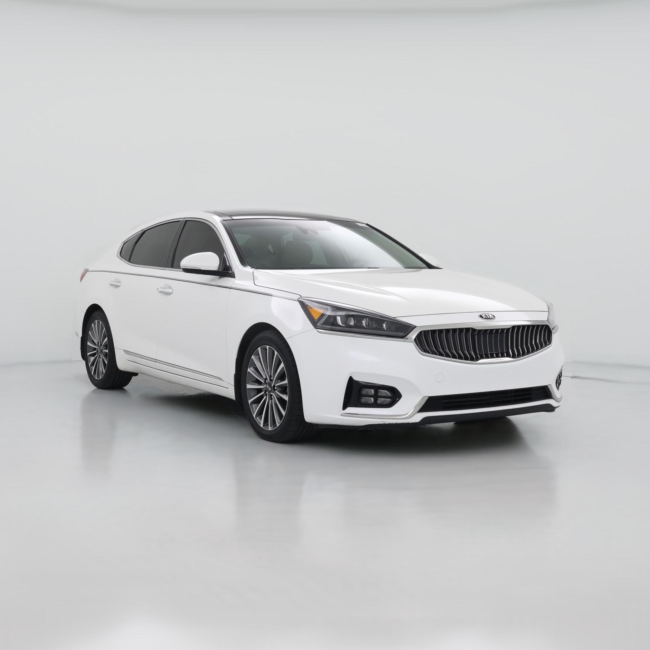 Thumbnail: 2017 Kia Cadenza - 1