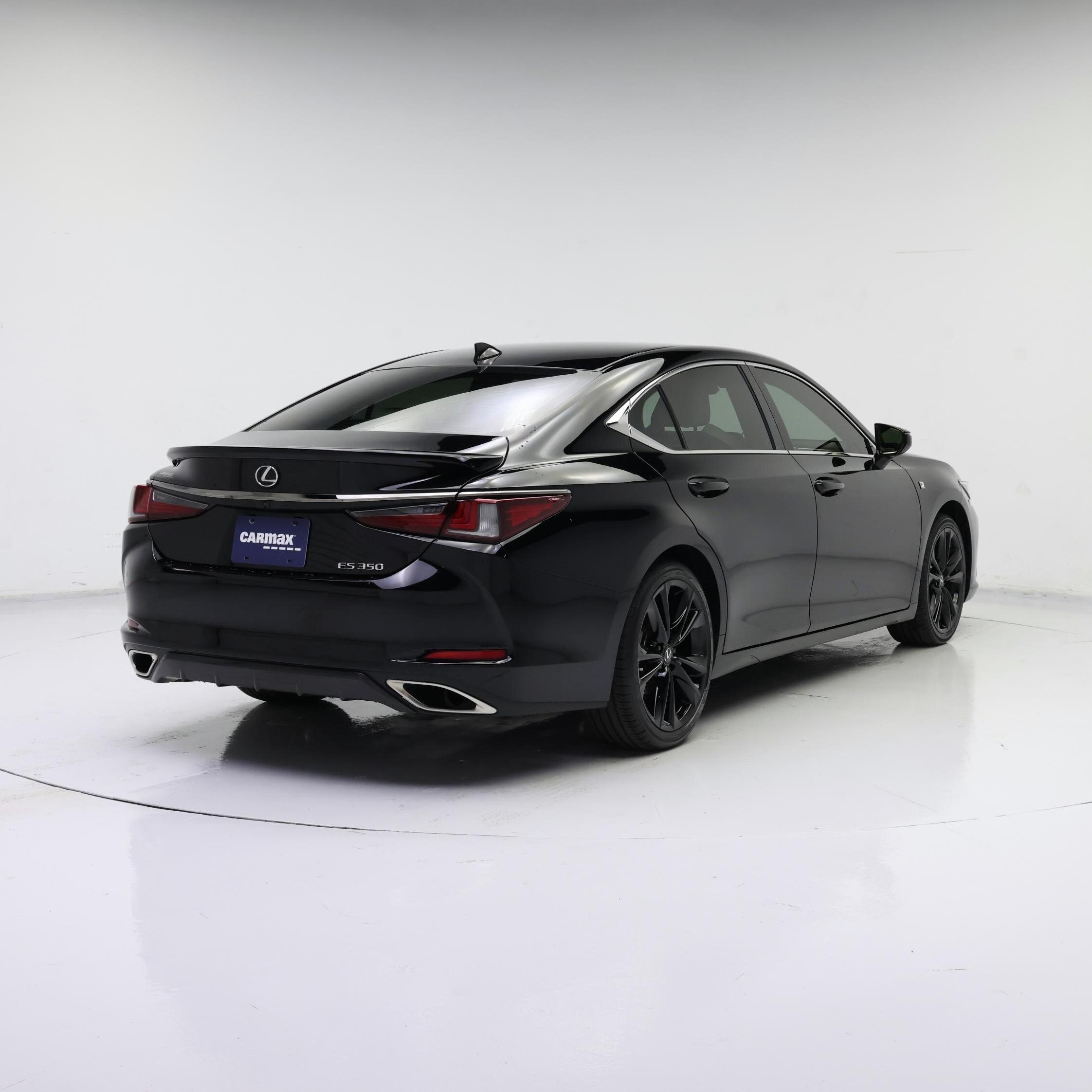 Thumbnail: 2022 Lexus ES - 8