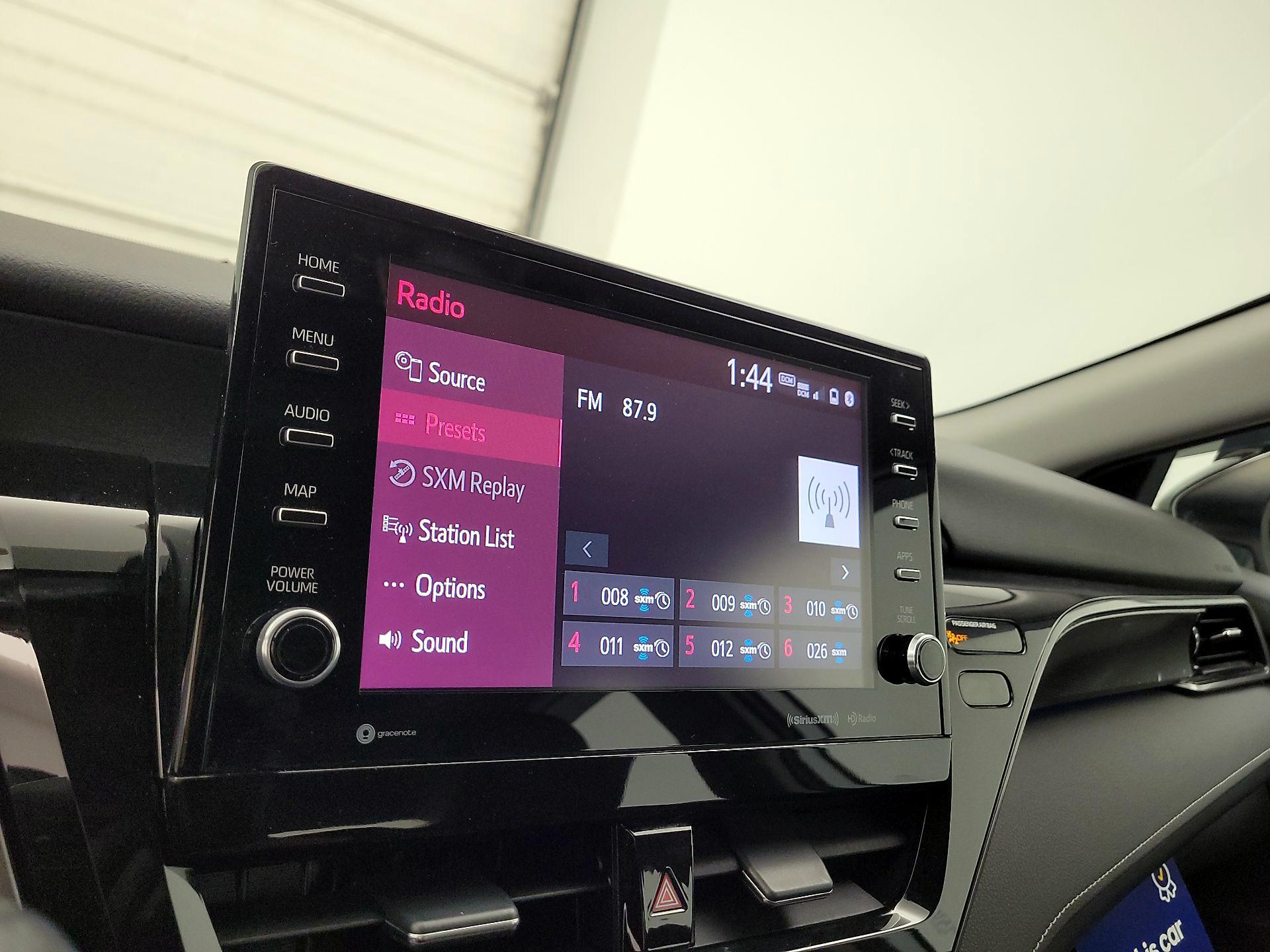 Thumbnail: 2021 Toyota Camry - 13