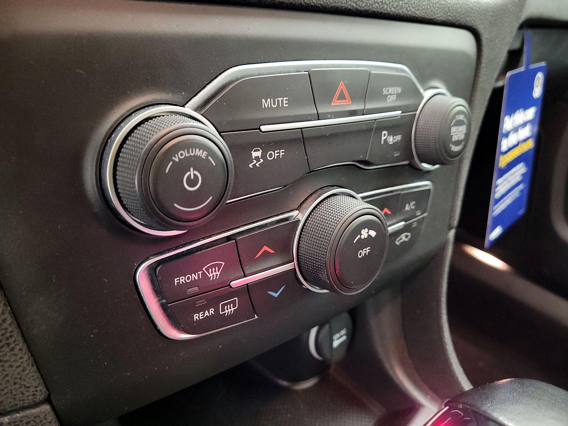 Thumbnail: 2023 Dodge Charger - 14