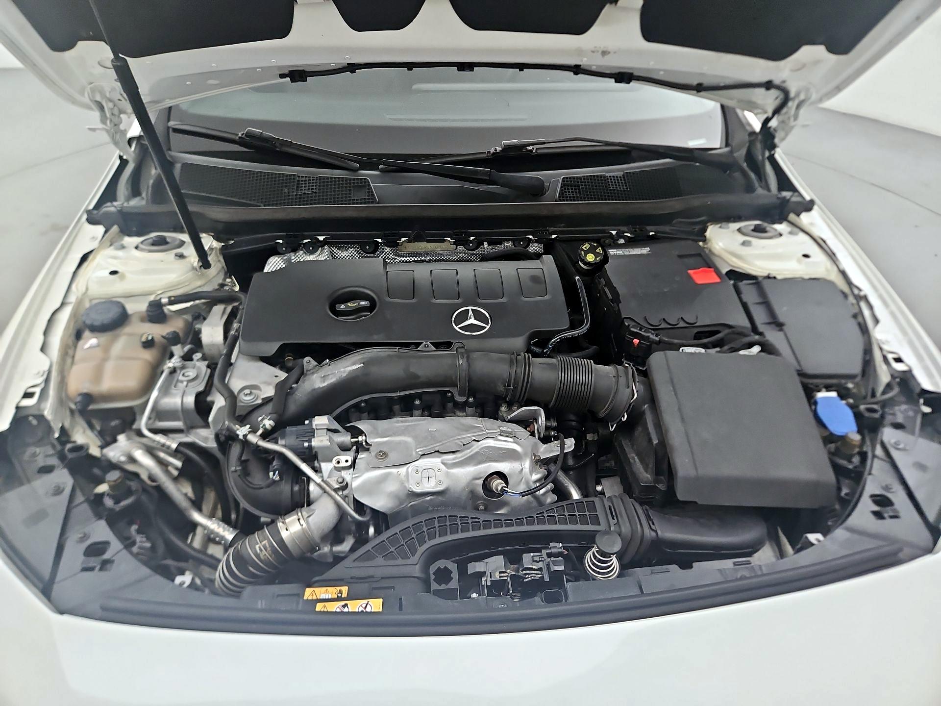 Thumbnail: 2020 Mercedes-Benz CLA - 20