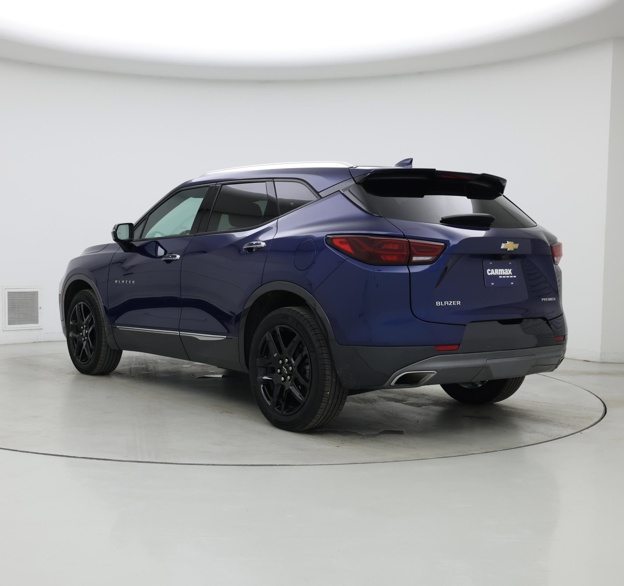 Thumbnail: 2023 Chevrolet Blazer - 2