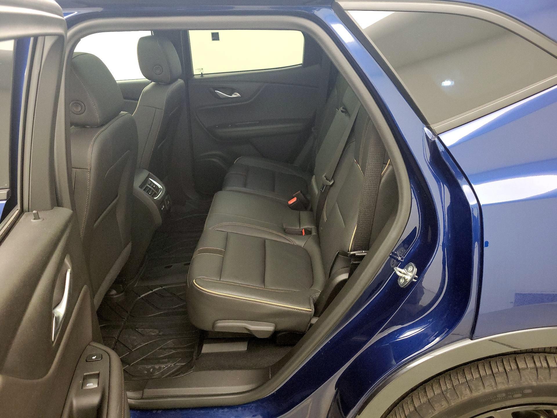 Thumbnail: 2023 Chevrolet Blazer - 20