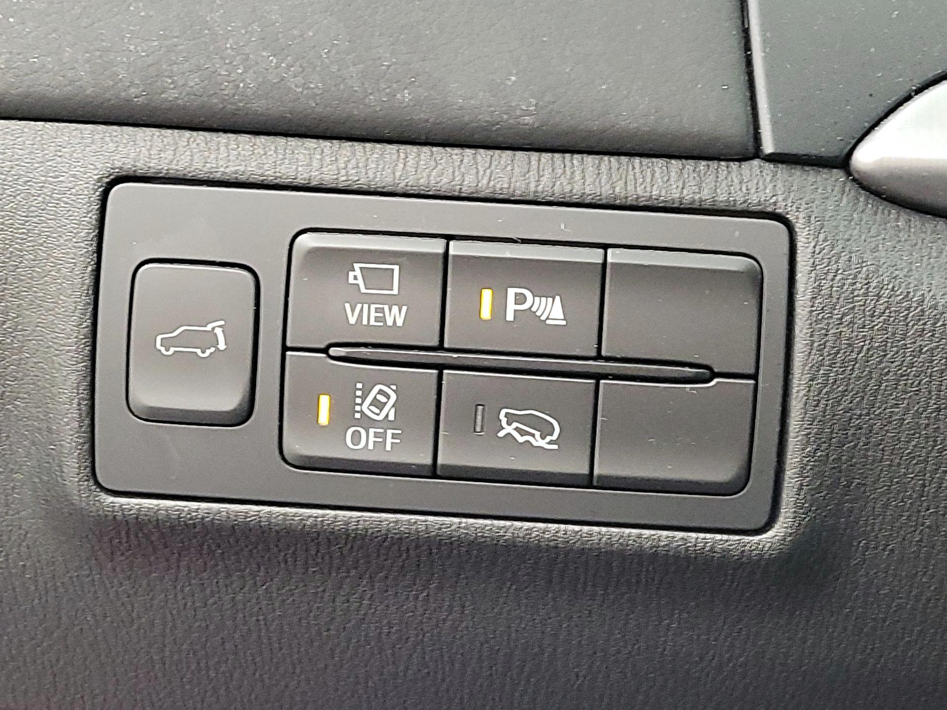 Thumbnail: 2023 Mazda CX-9 - 13