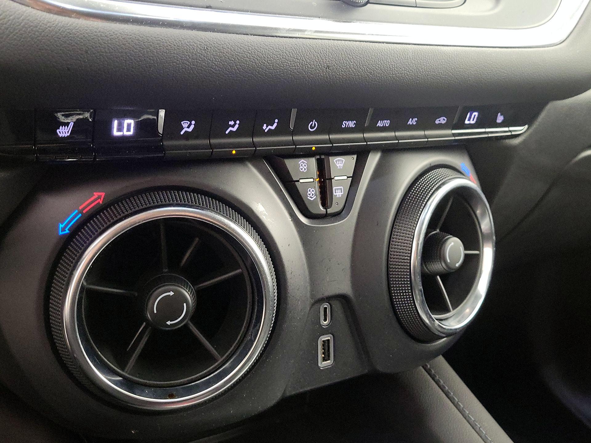 Thumbnail: 2022 Chevrolet Blazer - 16