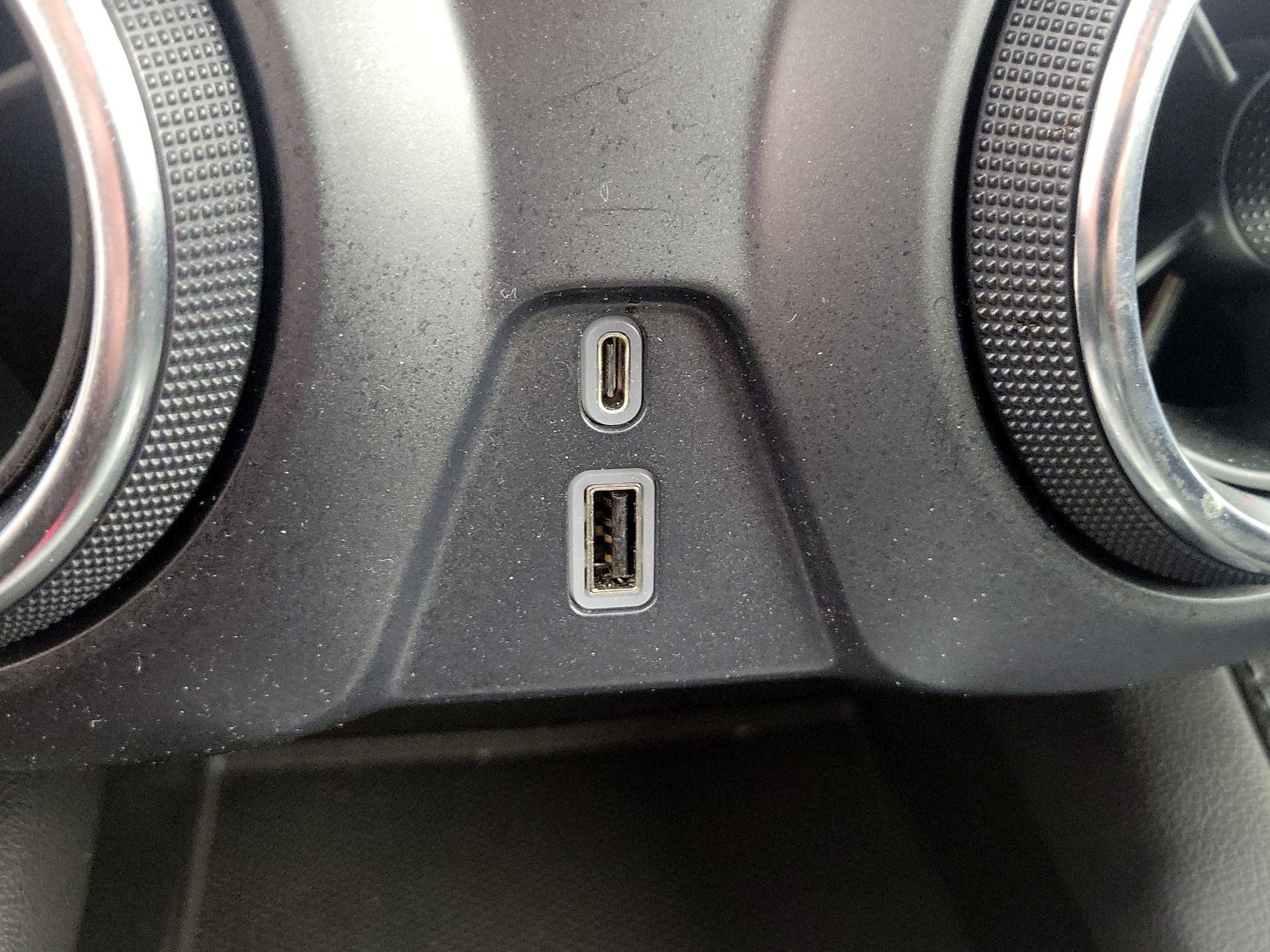 Thumbnail: 2022 Chevrolet Blazer - 18