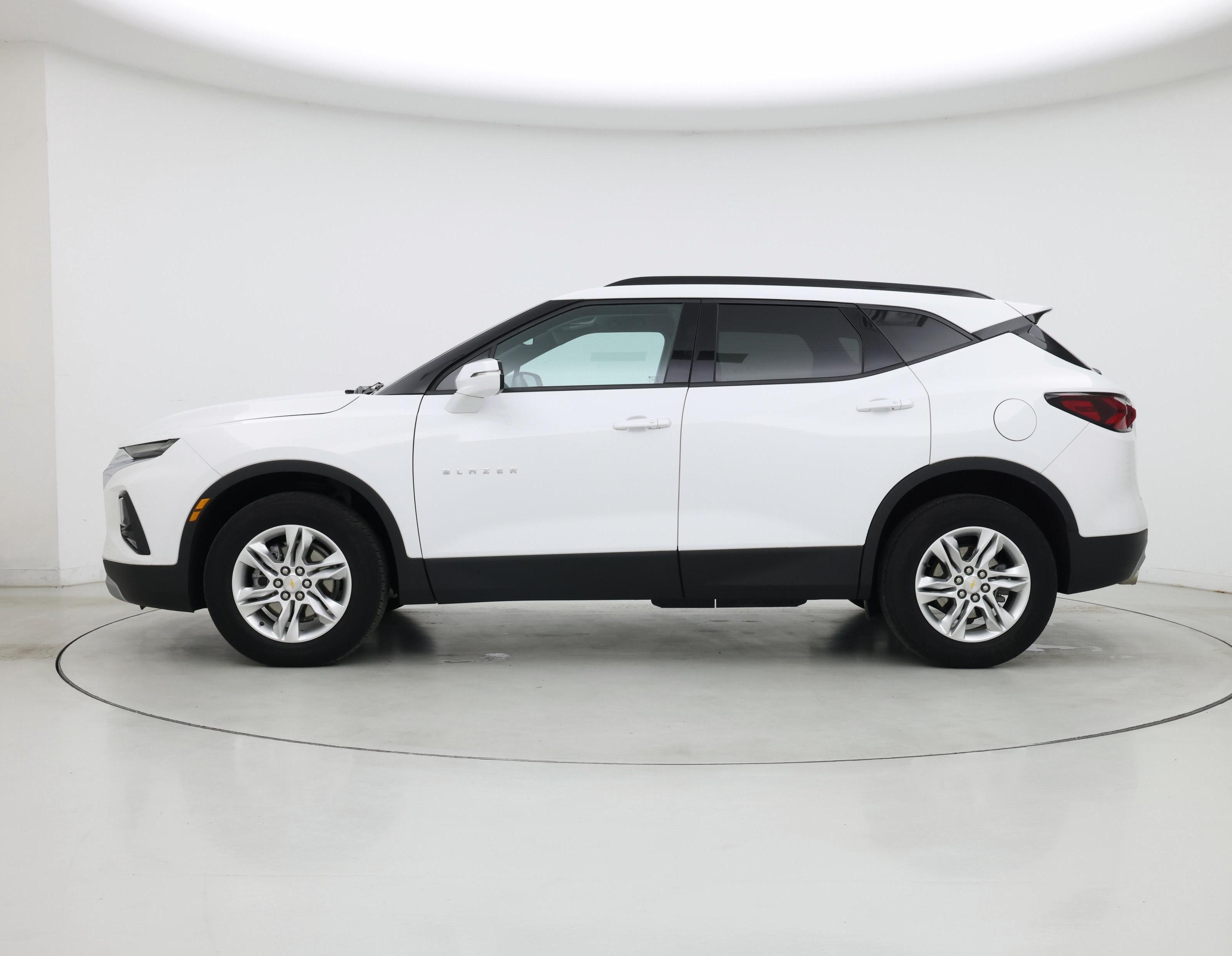 Thumbnail: 2022 Chevrolet Blazer - 3