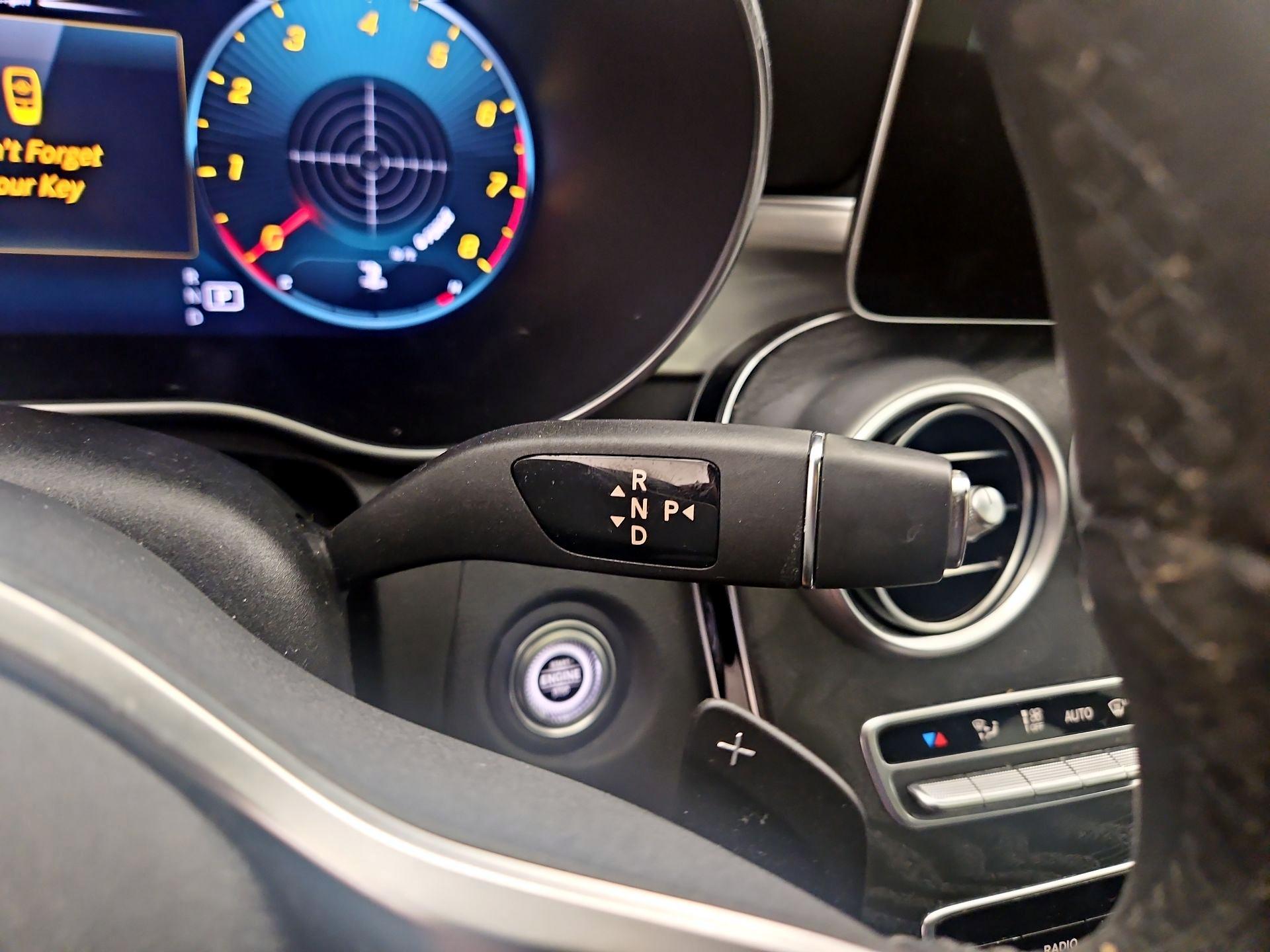 Thumbnail: 2021 Mercedes-Benz C-Class - 17