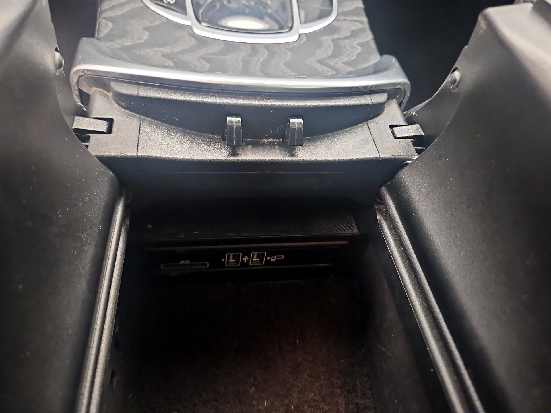 Thumbnail: 2021 Mercedes-Benz C-Class - 18