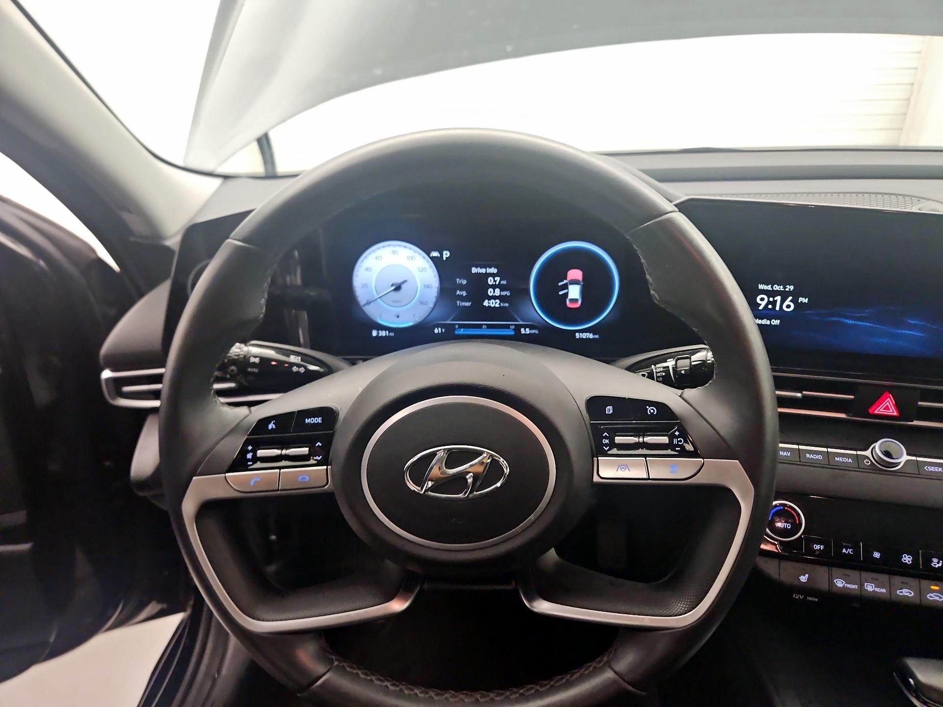 Thumbnail: 2023 Hyundai Elantra - 10