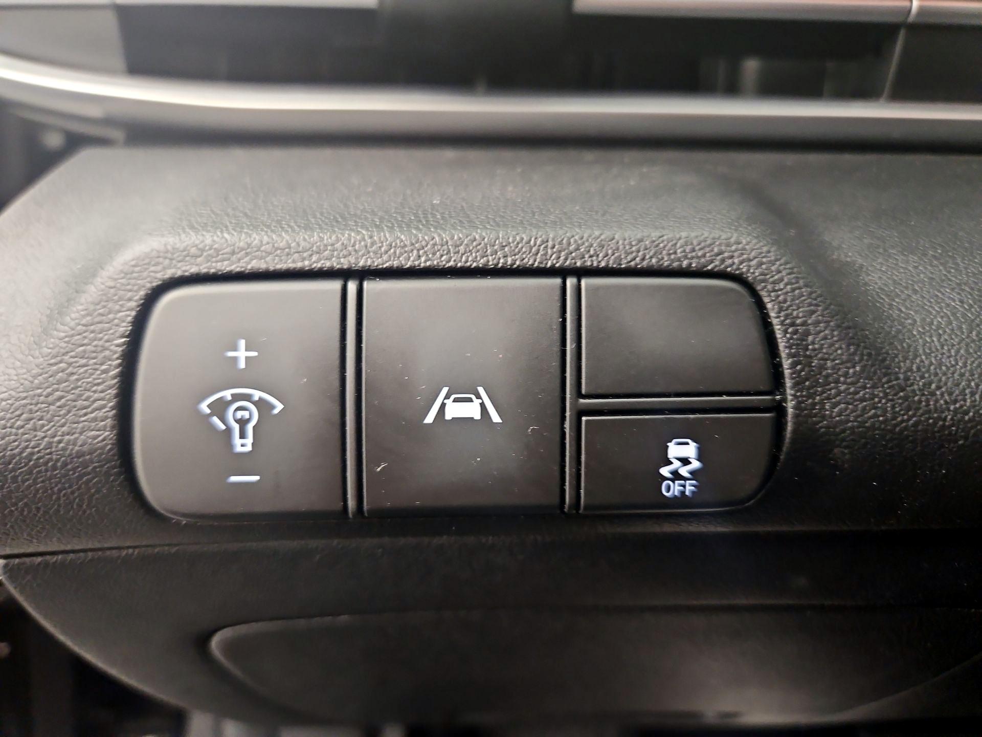 Thumbnail: 2023 Hyundai Elantra - 13