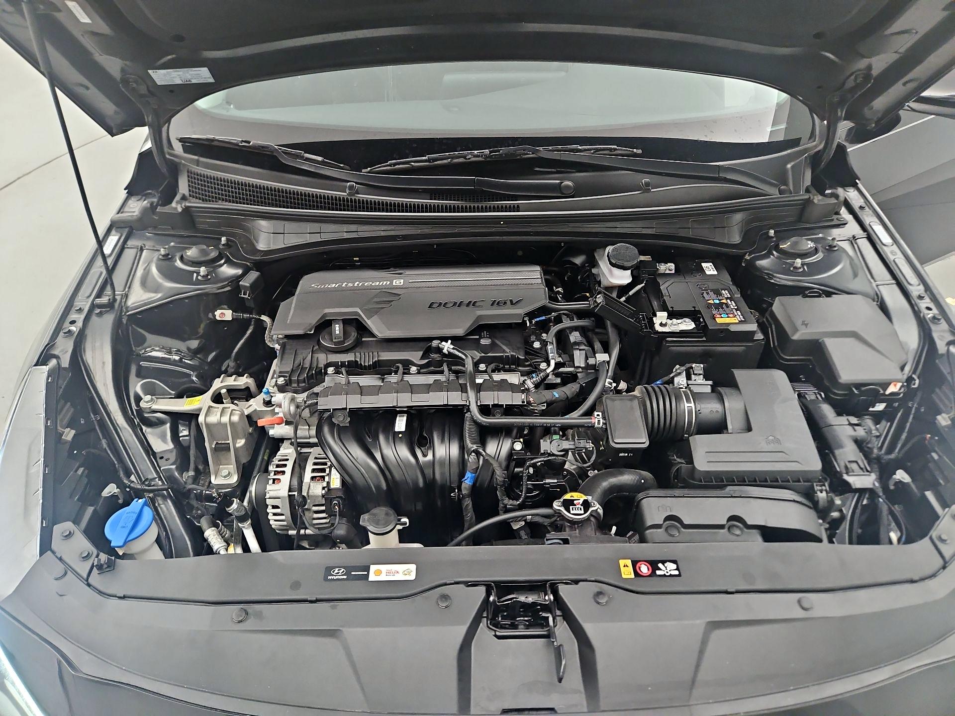 Thumbnail: 2023 Hyundai Elantra - 20