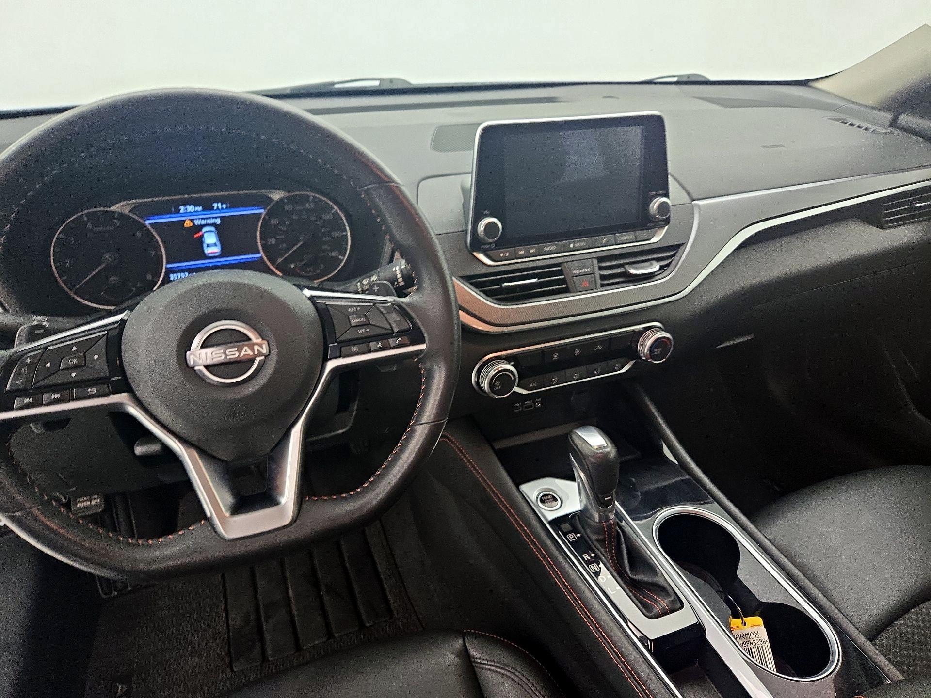 Thumbnail: 2023 Nissan Altima - 9