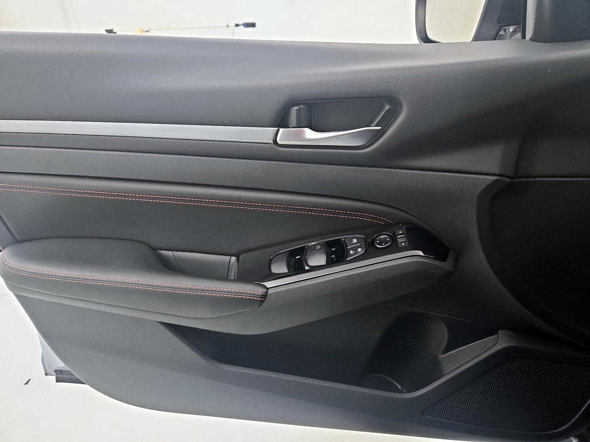 Thumbnail: 2023 Nissan Altima - 12