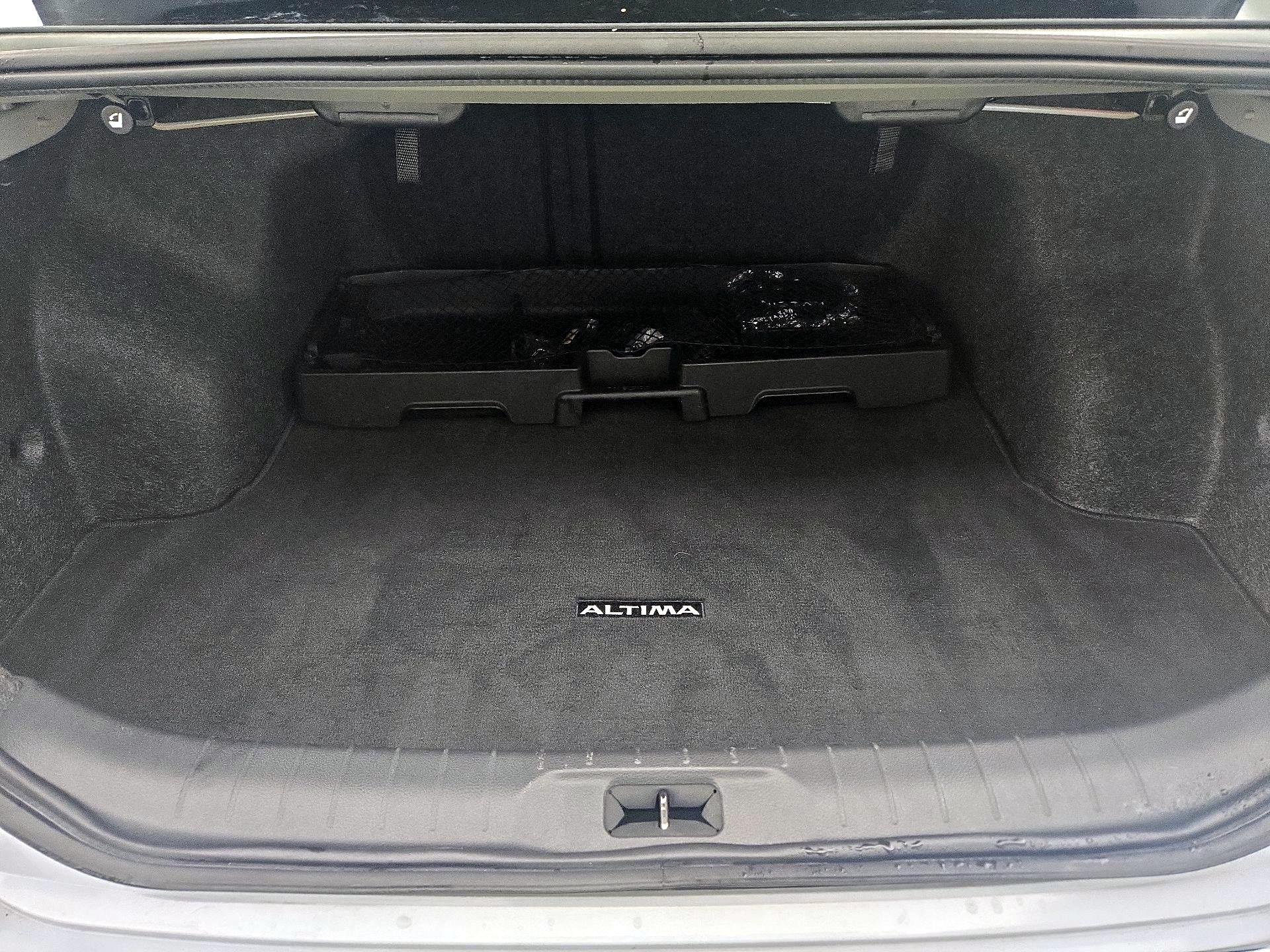 Thumbnail: 2023 Nissan Altima - 20