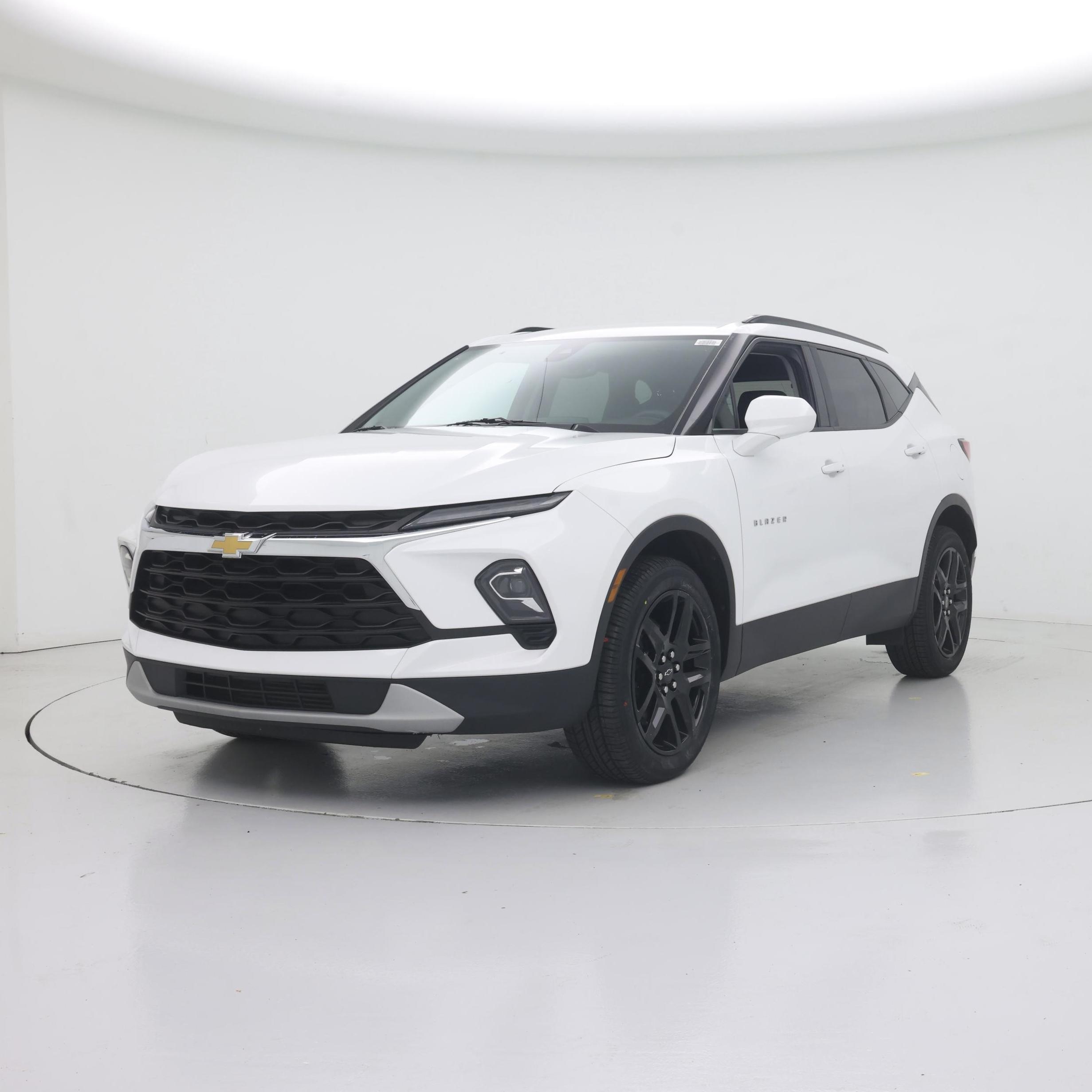 Thumbnail: 2023 Chevrolet Blazer - 4