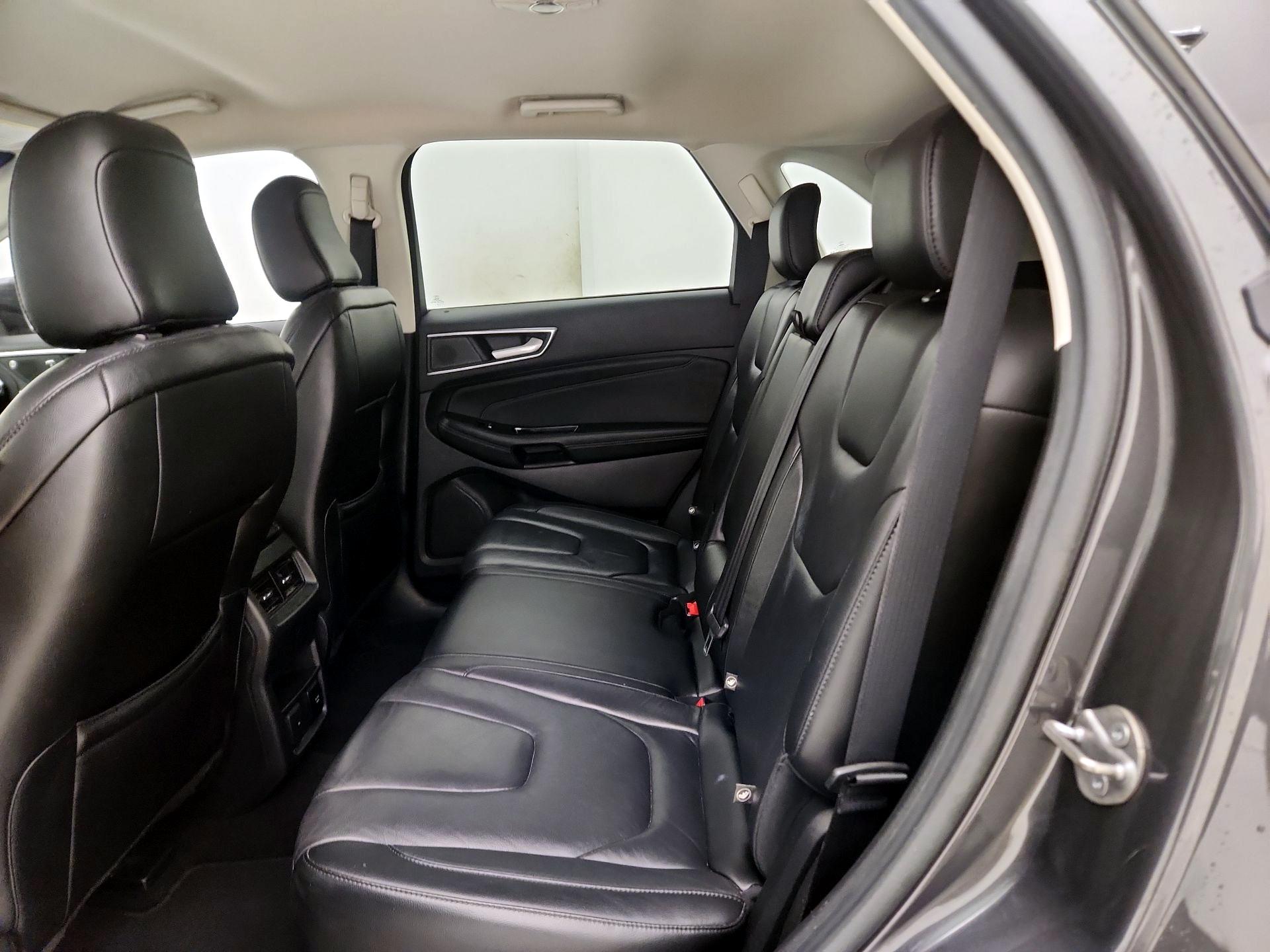 Thumbnail: 2020 Ford Edge - 20