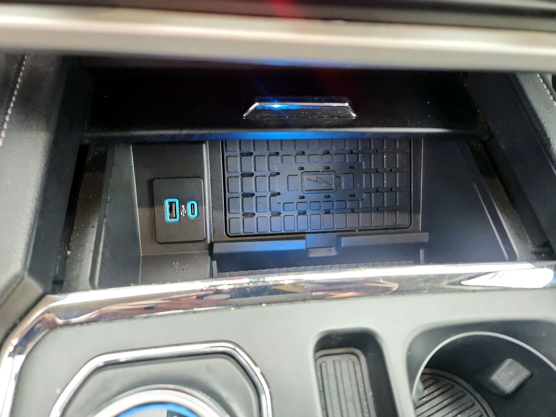 Thumbnail: 2023 Ford Expedition MAX - 19