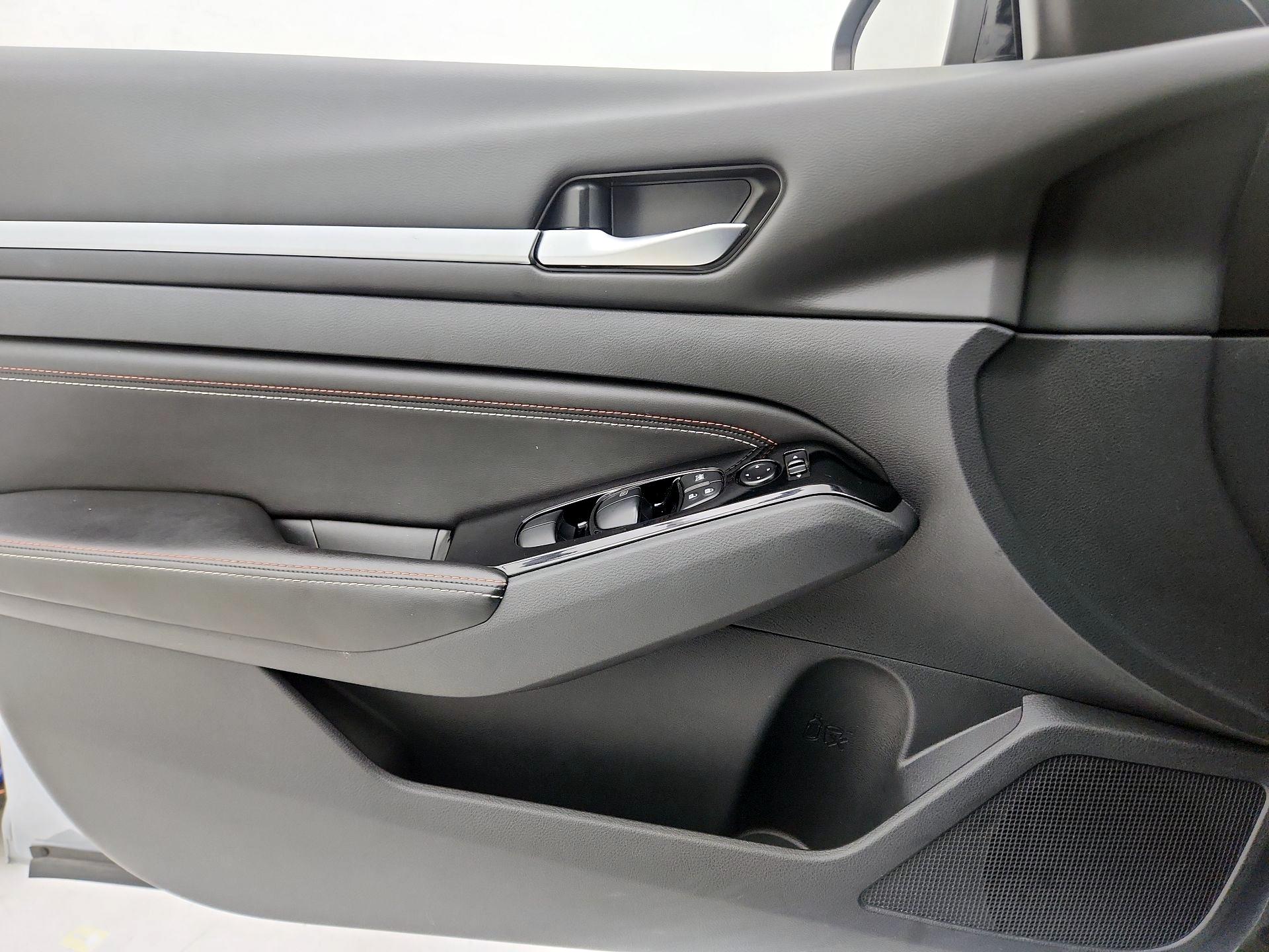 Thumbnail: 2023 Nissan Altima - 12