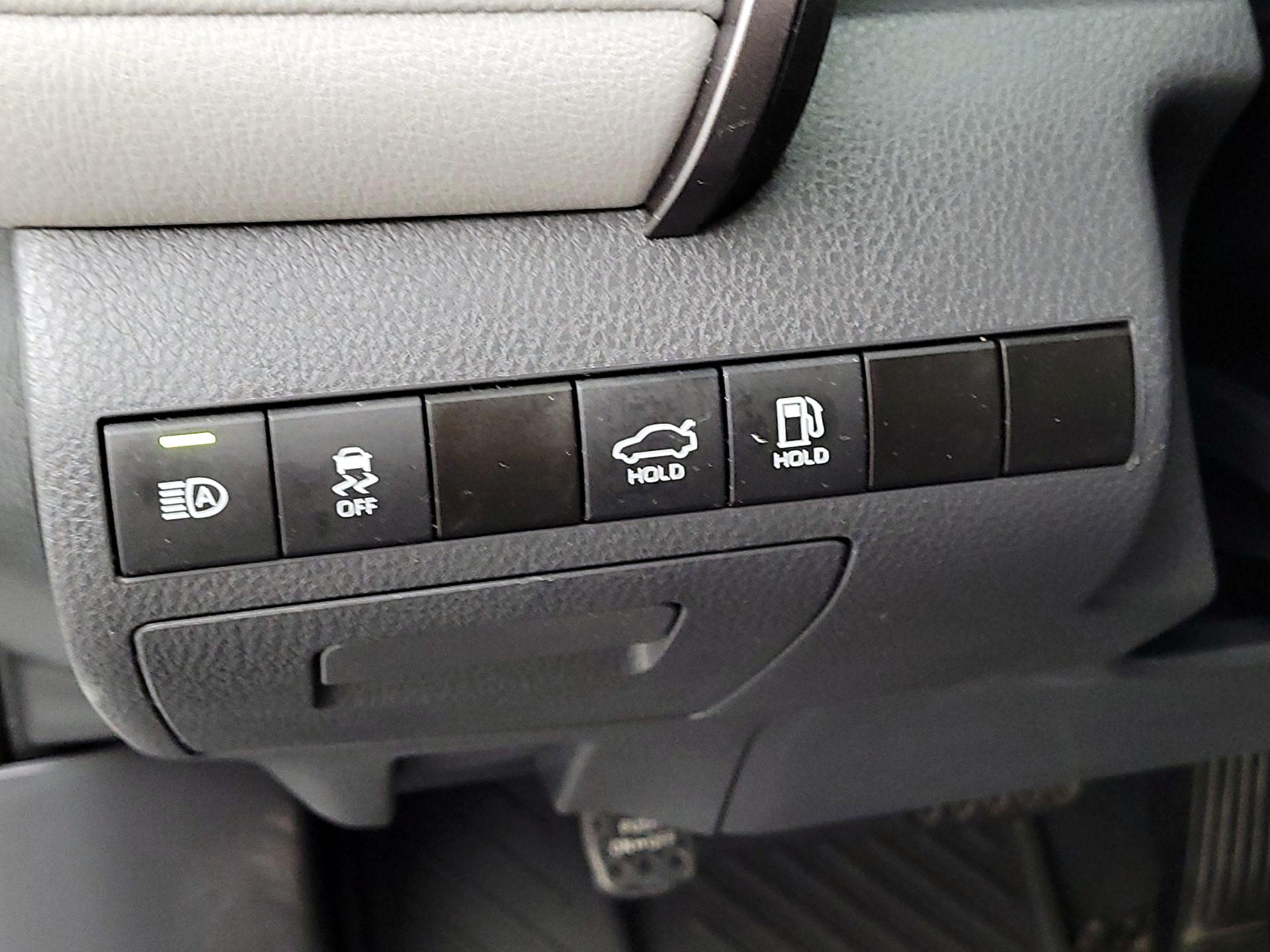 Thumbnail: 2023 Toyota Camry - 13