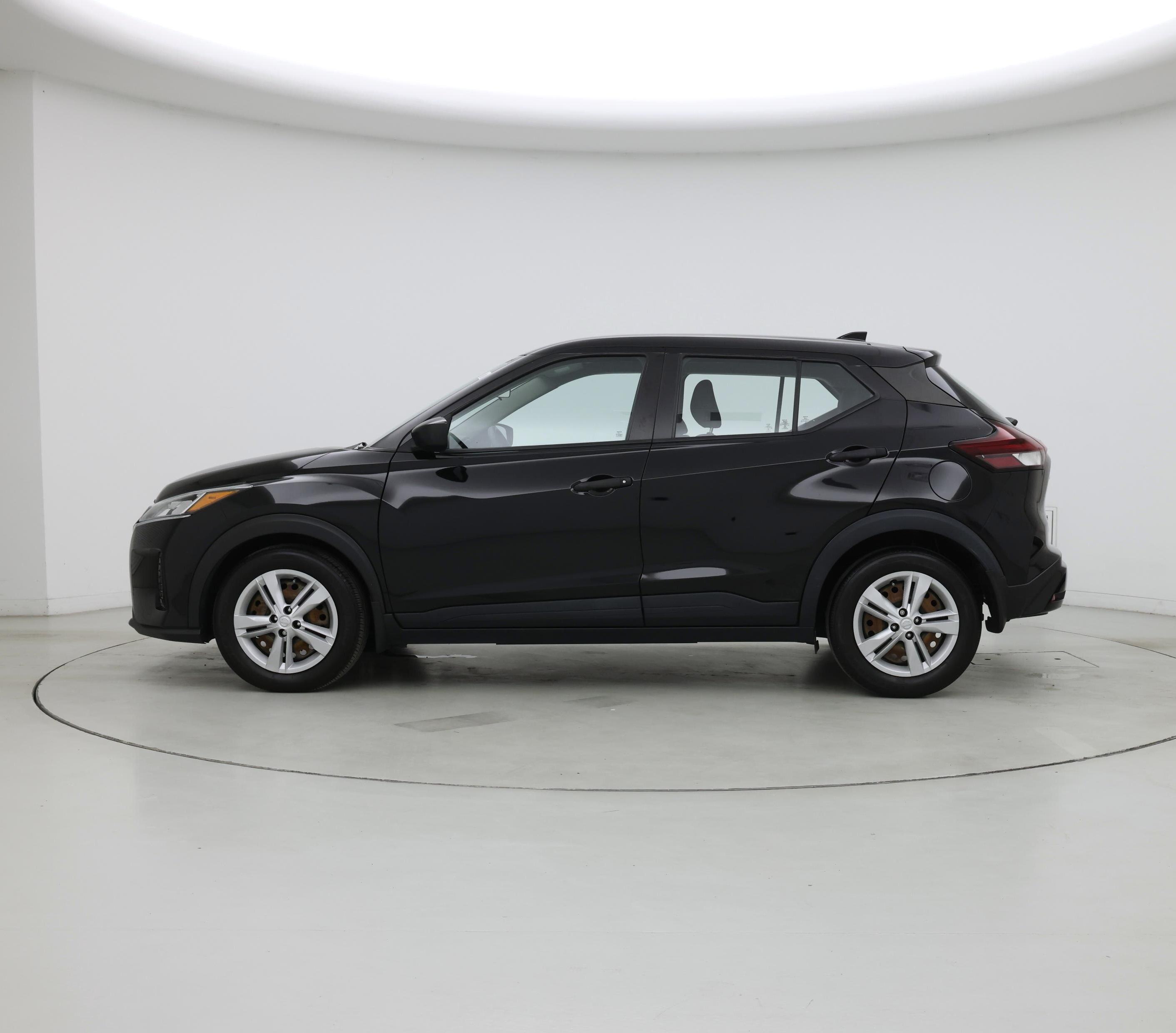 Thumbnail: 2021 Nissan Kicks - 3