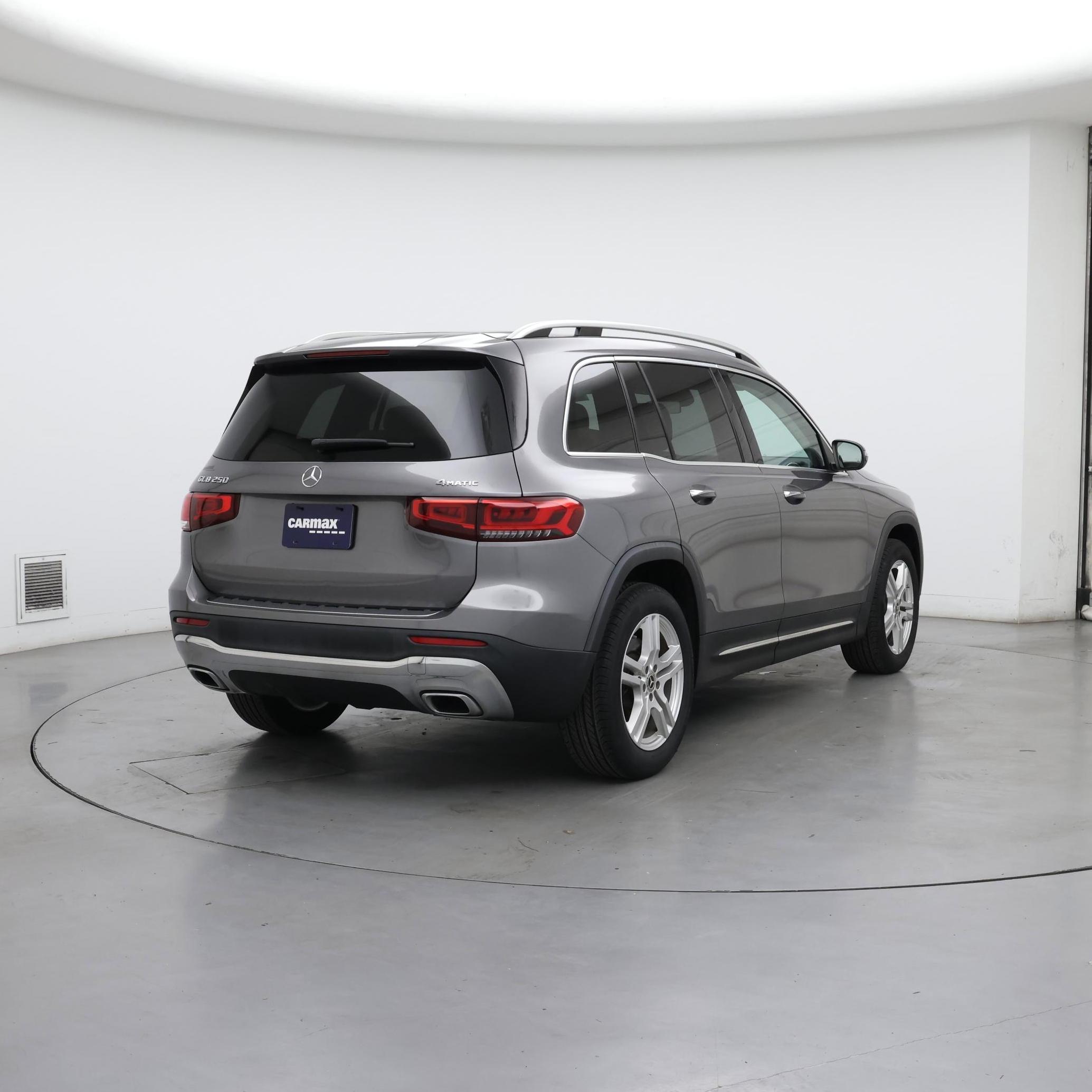 Thumbnail: 2022 Mercedes-Benz GLB - 8