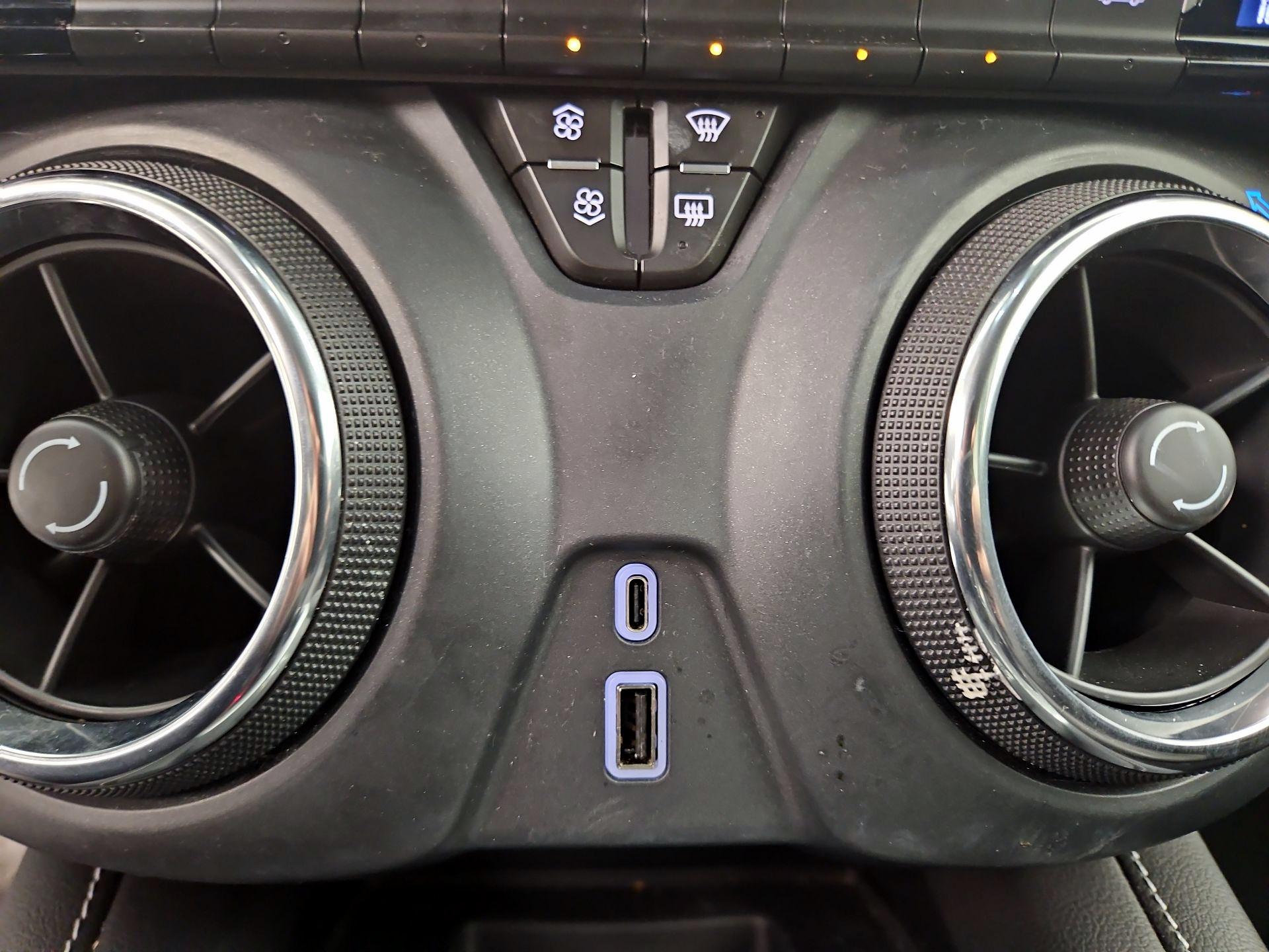 Thumbnail: 2023 Chevrolet Blazer - 18