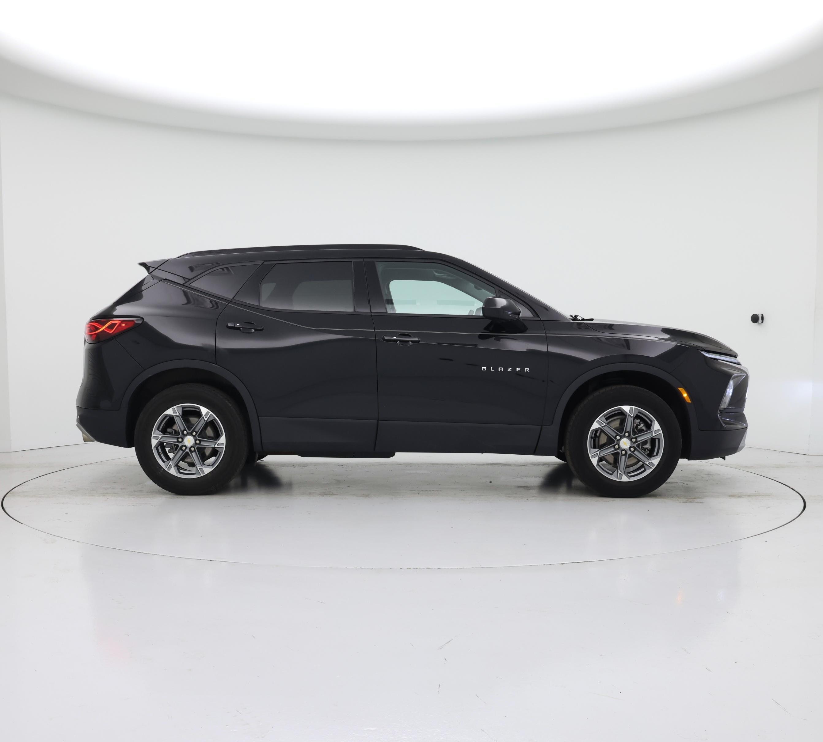 Thumbnail: 2023 Chevrolet Blazer - 7