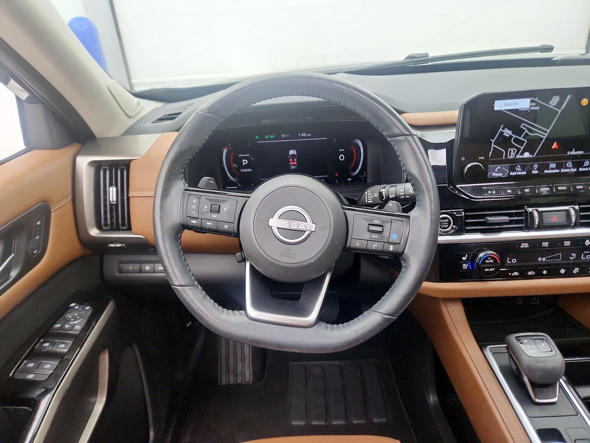 Thumbnail: 2022 Nissan Pathfinder - 10