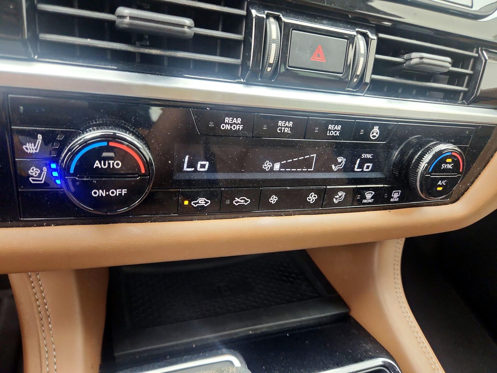 Thumbnail: 2022 Nissan Pathfinder - 17