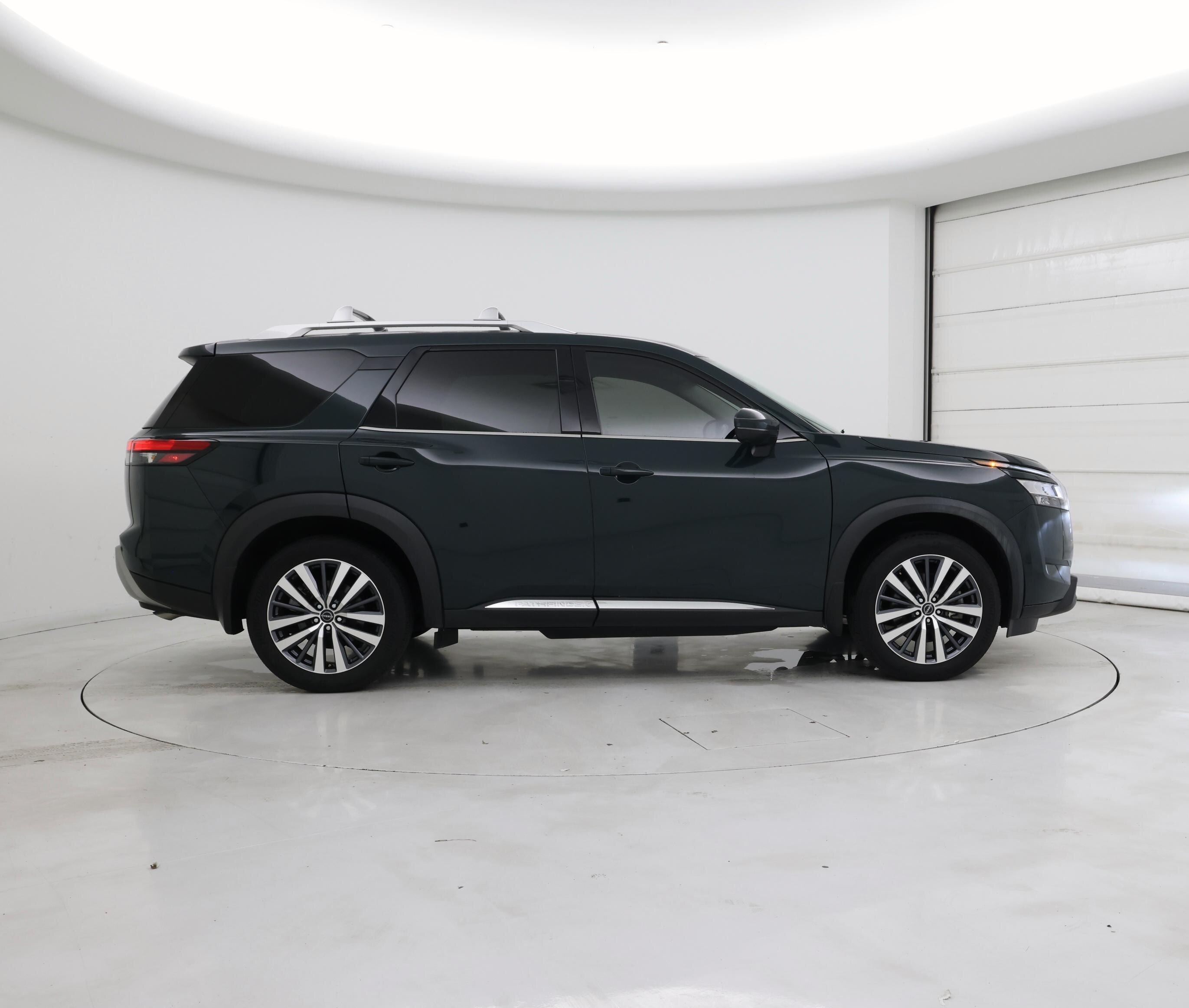 Thumbnail: 2022 Nissan Pathfinder - 7