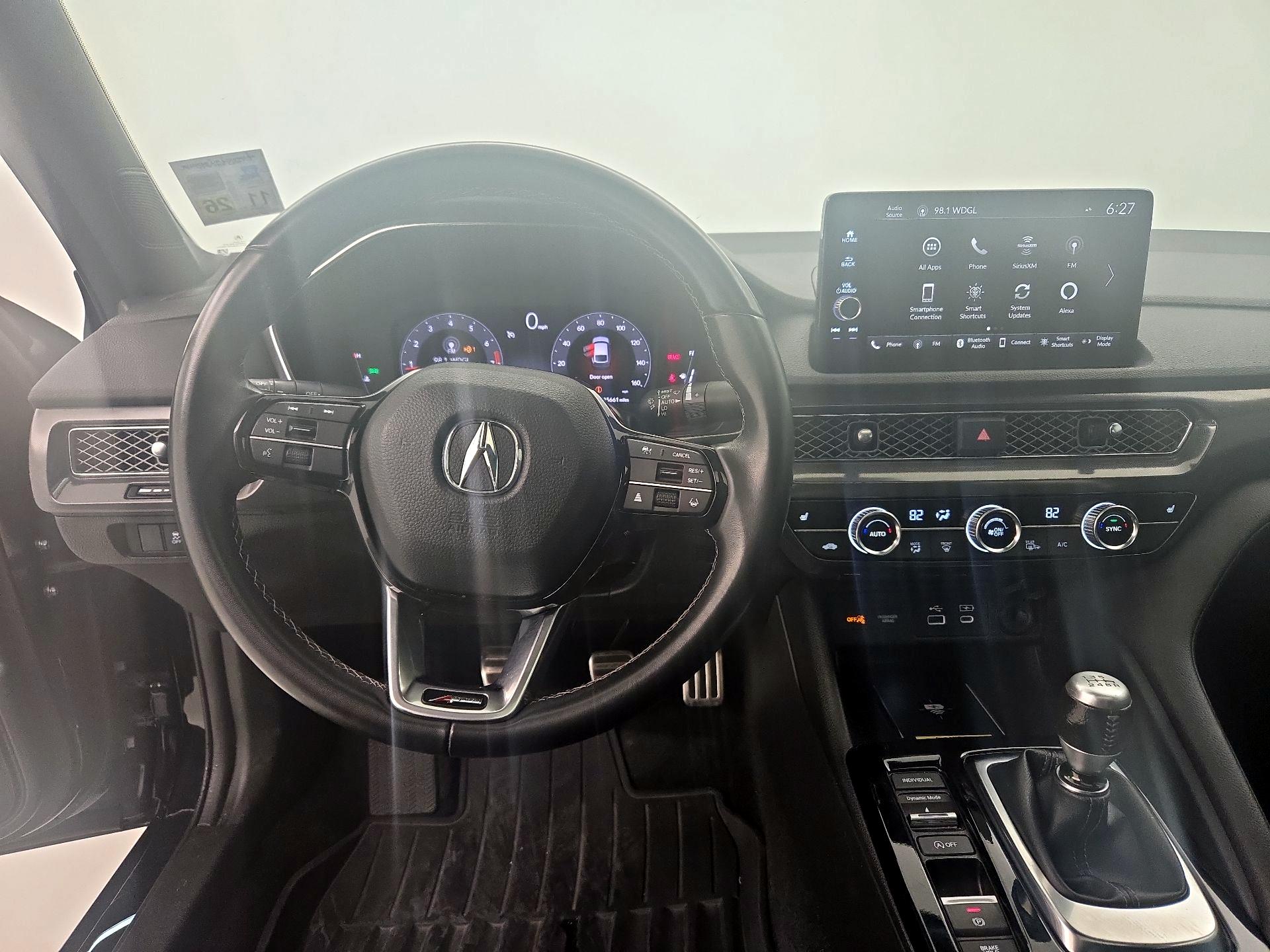 Thumbnail: 2023 Acura Integra - 10