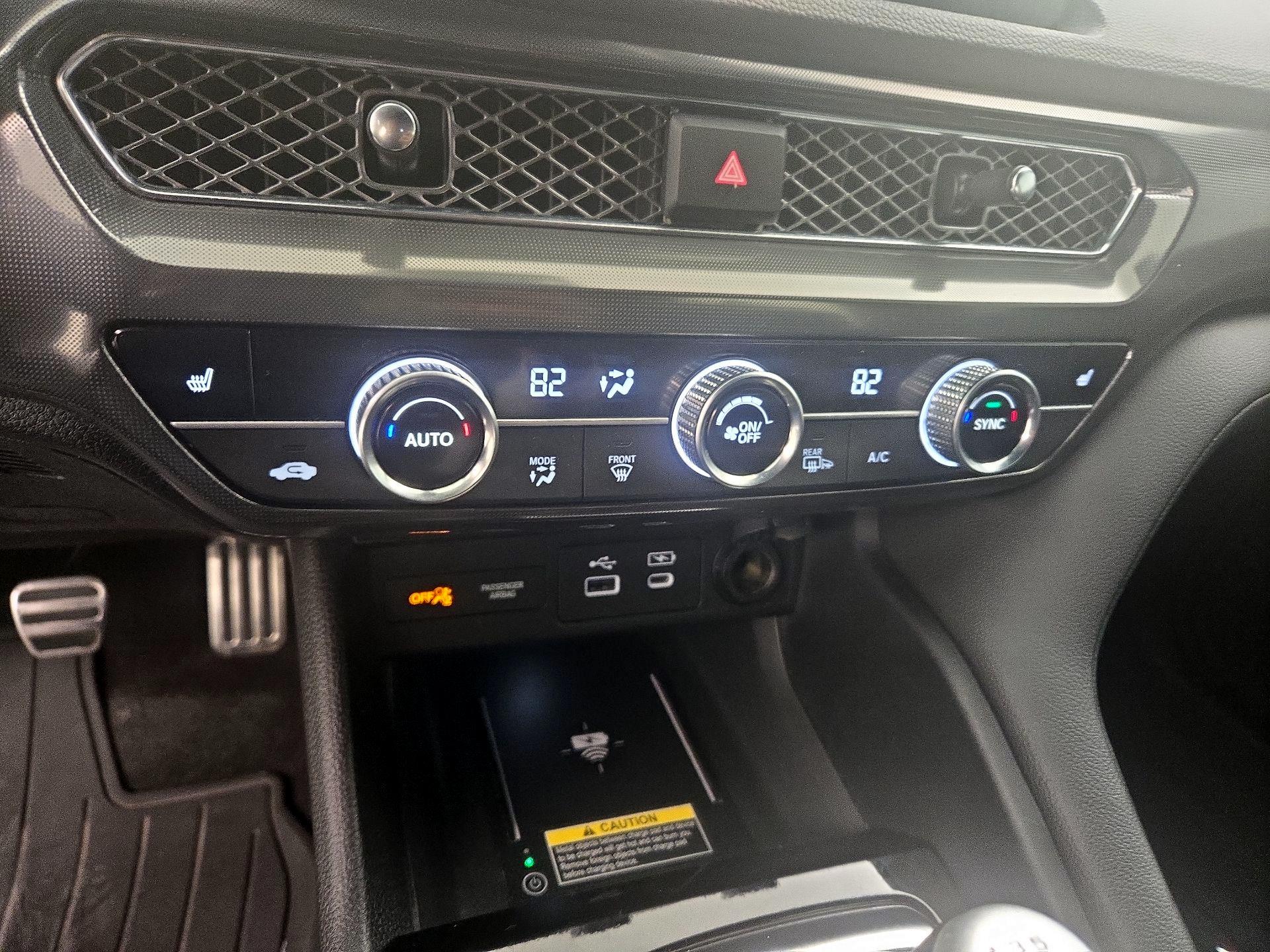 Thumbnail: 2023 Acura Integra - 15