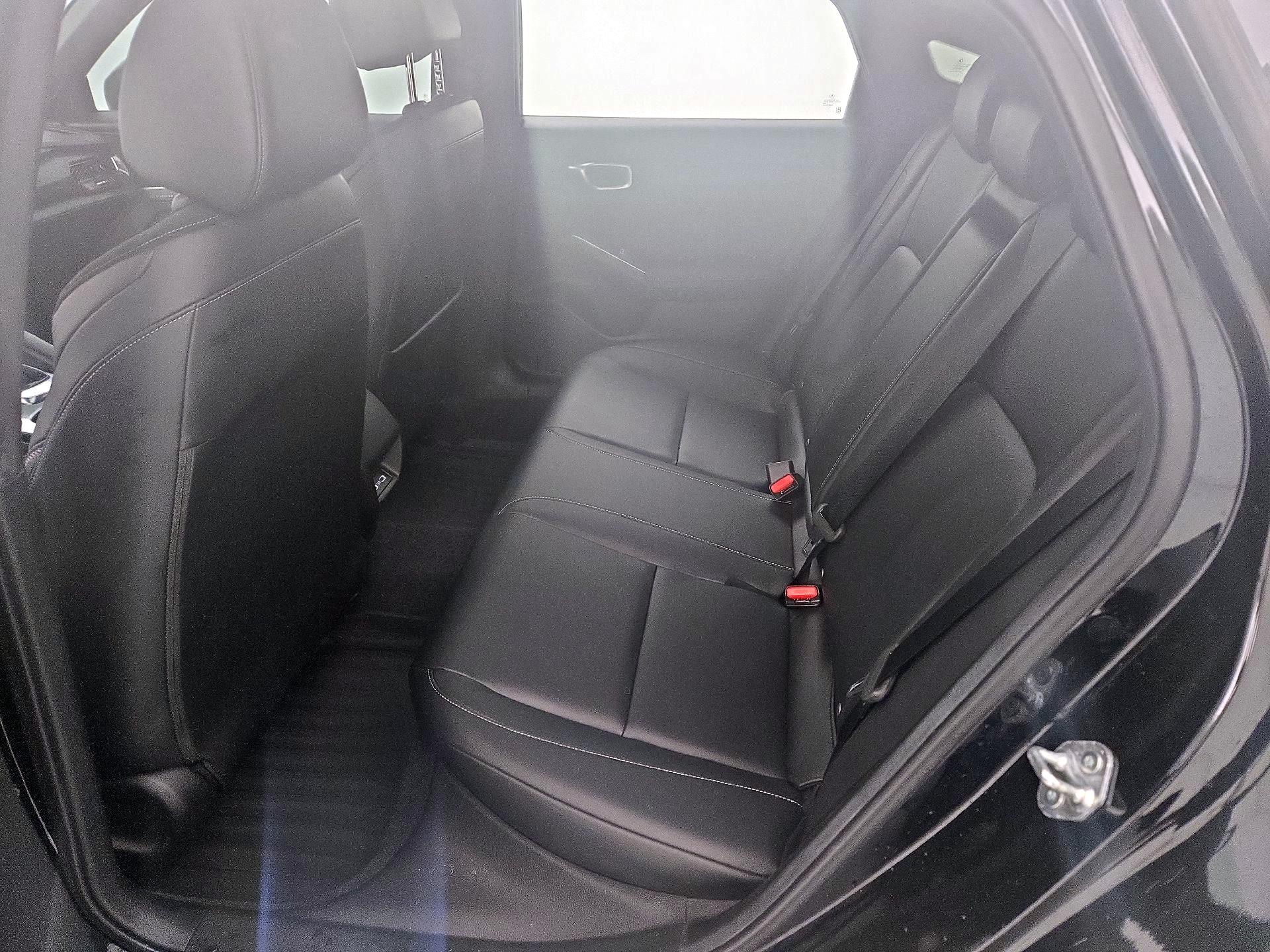 Thumbnail: 2023 Acura Integra - 19