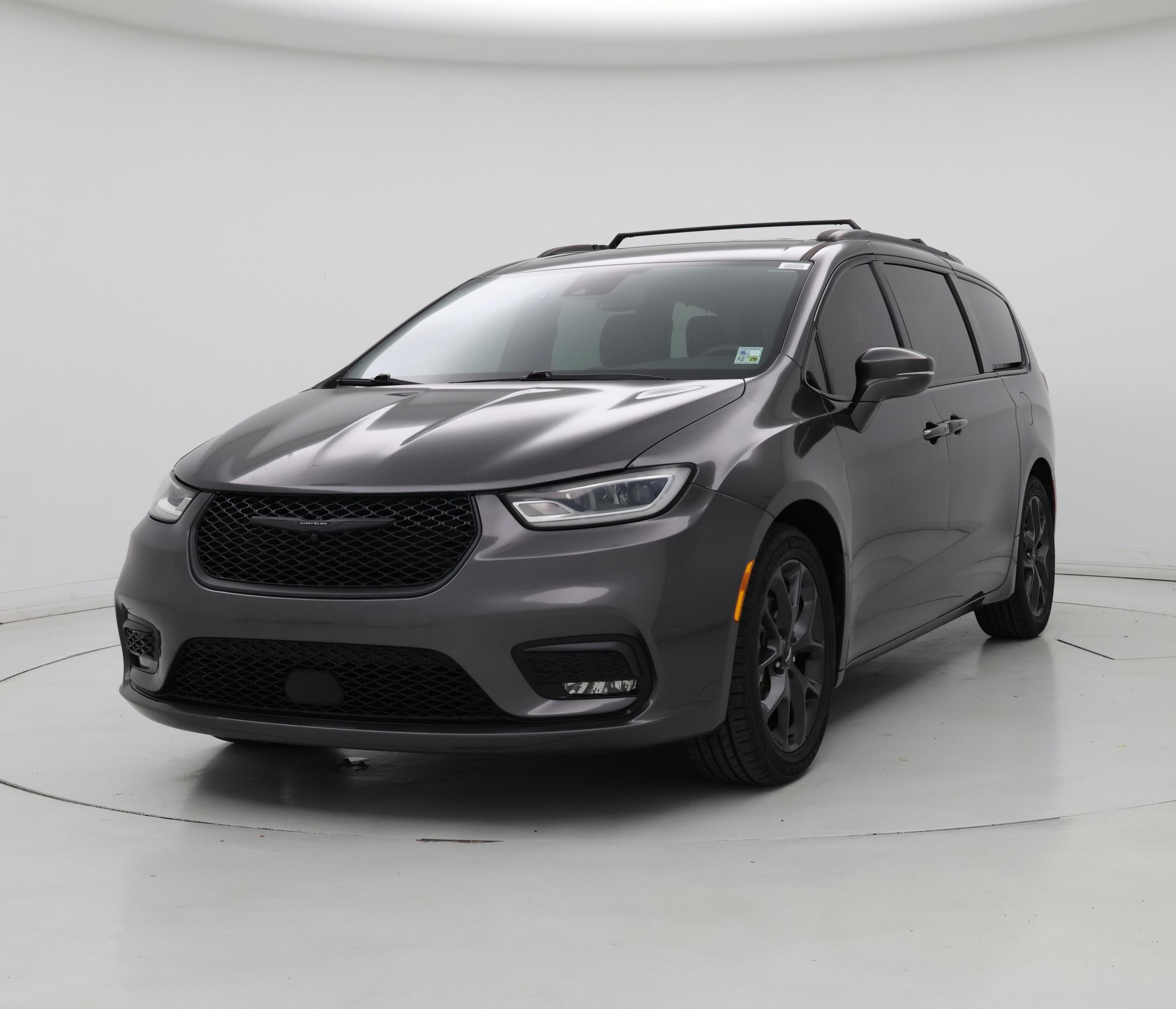 Thumbnail: 2022 Chrysler Pacifica - 4